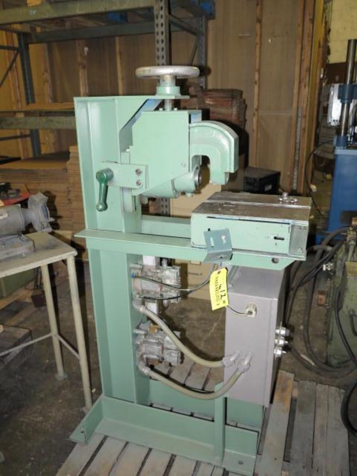 W.A. Whitney 30 Ton Hydraulic Punch Press Model 858559