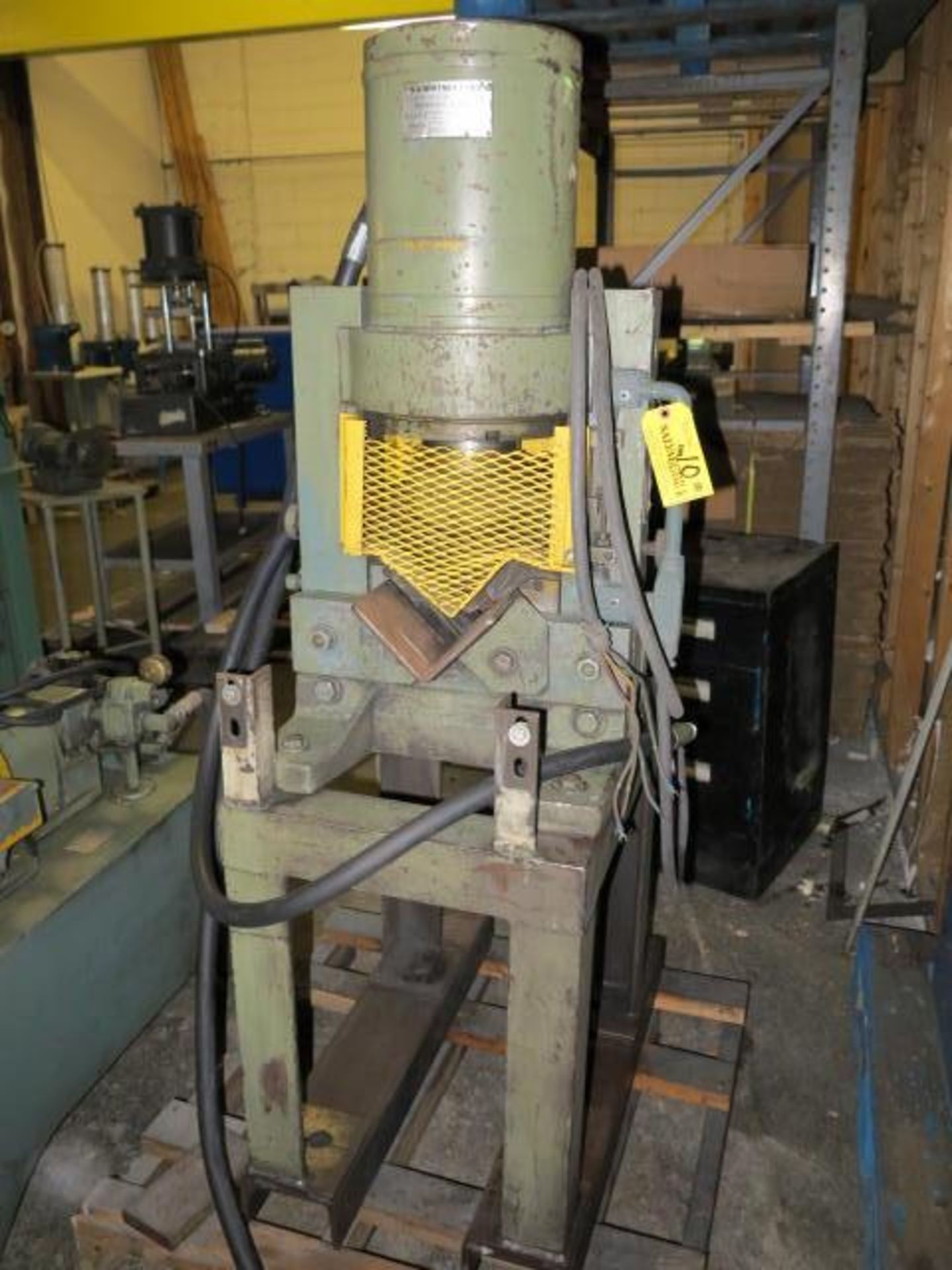 W.A. Whitney Hydraul for 6'' x 6'' Angle Iron Cutting, 220/440V, 3 Phase with Separate Hydraulic