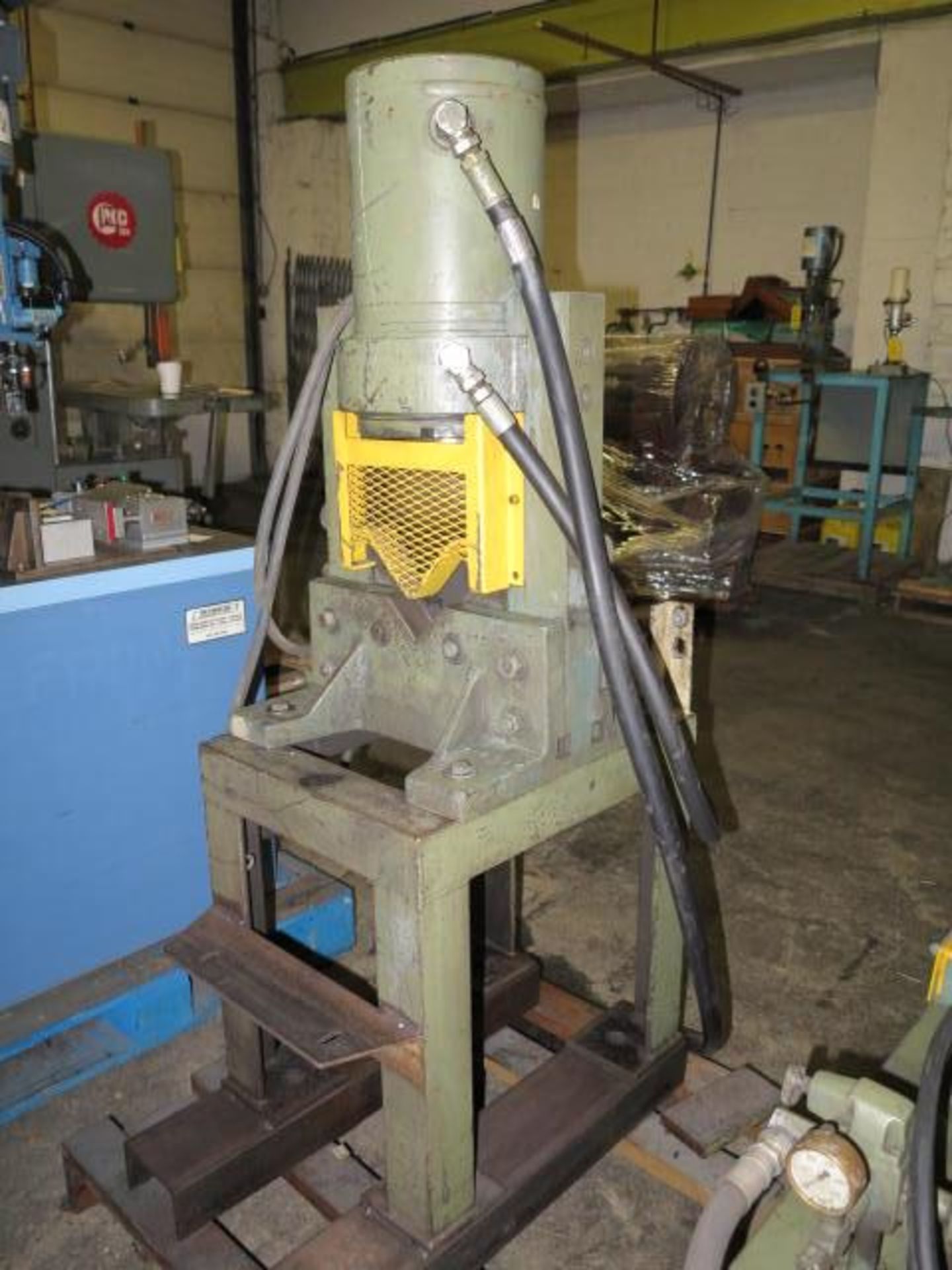 W.A. Whitney Hydraul for 6'' x 6'' Angle Iron Cutting, 220/440V, 3 Phase with Separate Hydraulic - Image 2 of 2