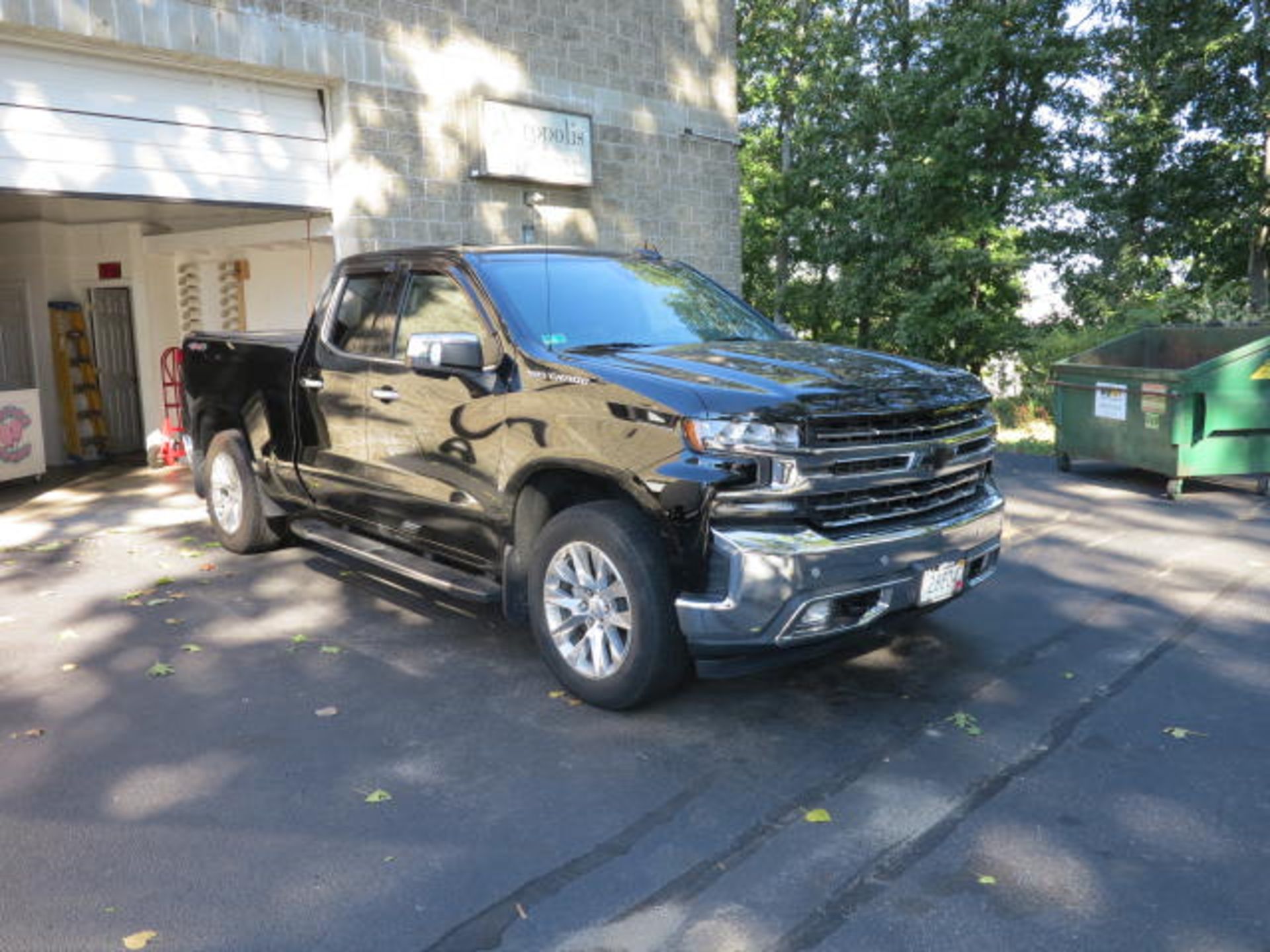 2019 Chevy Silverado 4WD LTZ DBL, 5.3L Eco-Tech V8 with Transmission, 8 Speed Automatic, LTZ Plus - Image 10 of 13