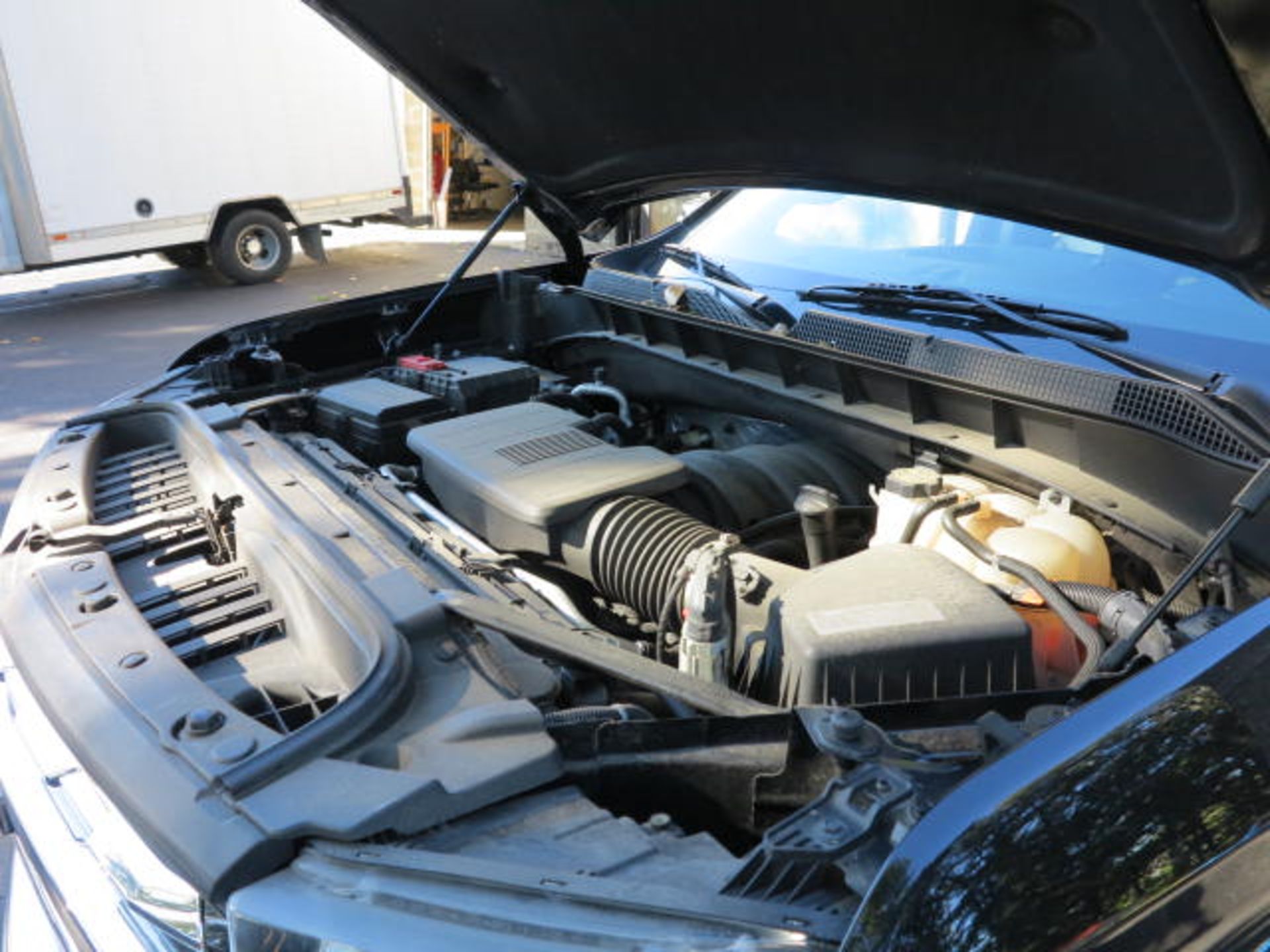 2019 Chevy Silverado 4WD LTZ DBL, 5.3L Eco-Tech V8 with Transmission, 8 Speed Automatic, LTZ Plus - Image 9 of 13