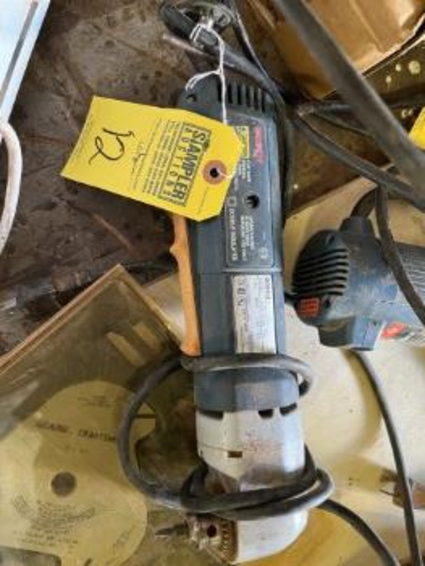 BOSCH 1132VSR 4'' ANGLE DRILL - 120V