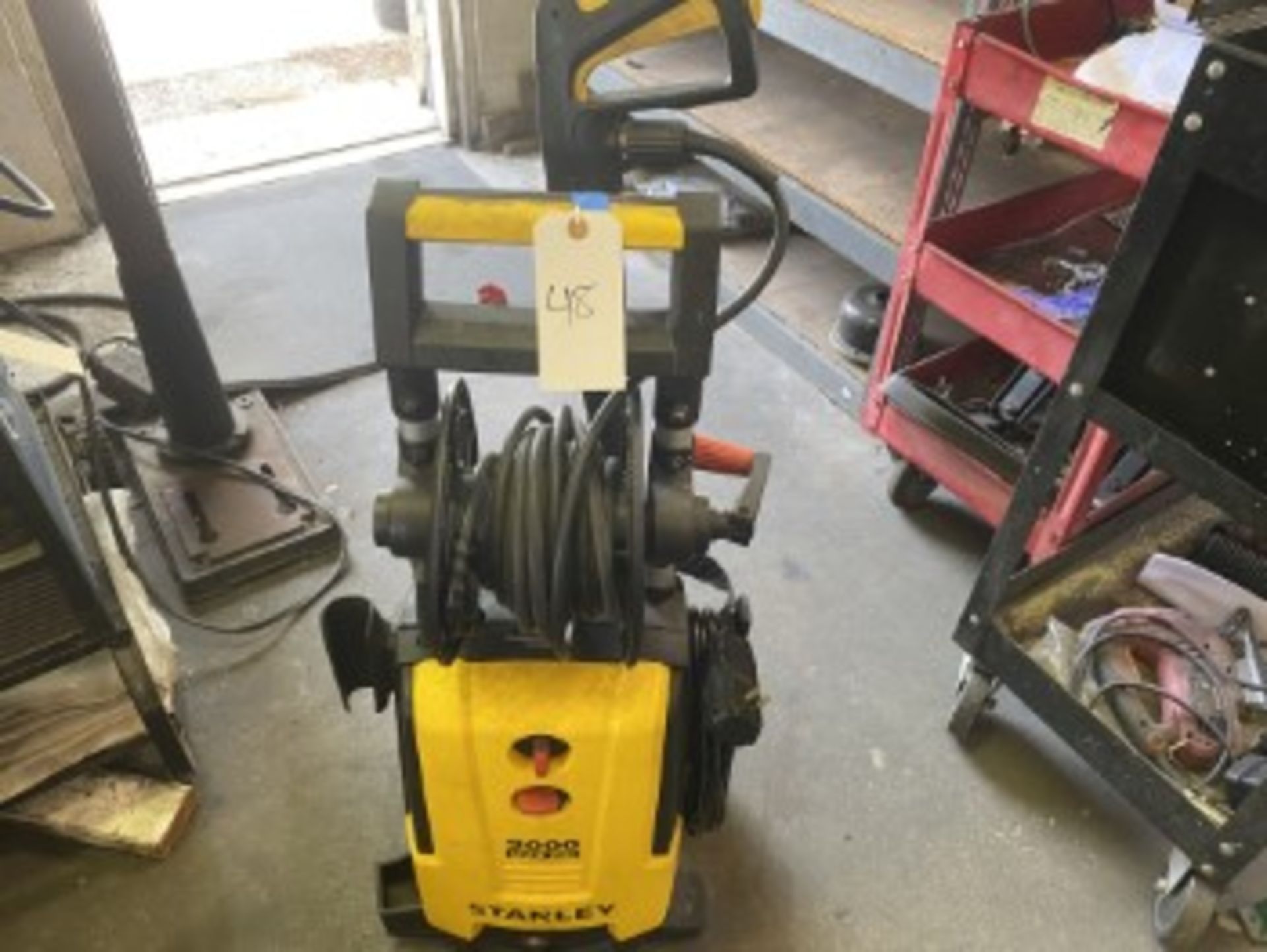 STANLEY ELECTRIC PRESSURE WASHER - 200 MAX PSI