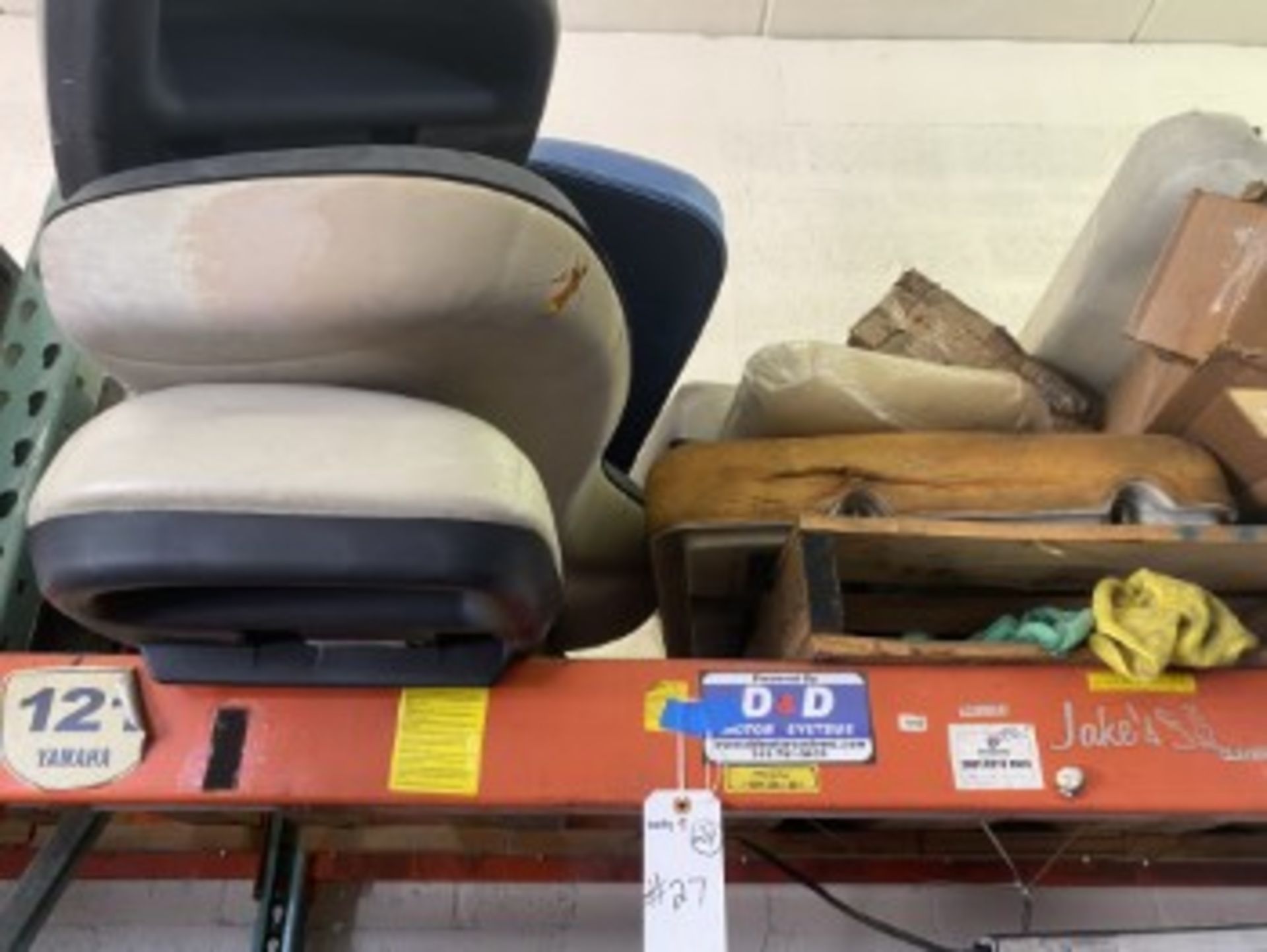 ASSORTED GOLF CART SEATS, BOTTOMS, BACKS, ETC