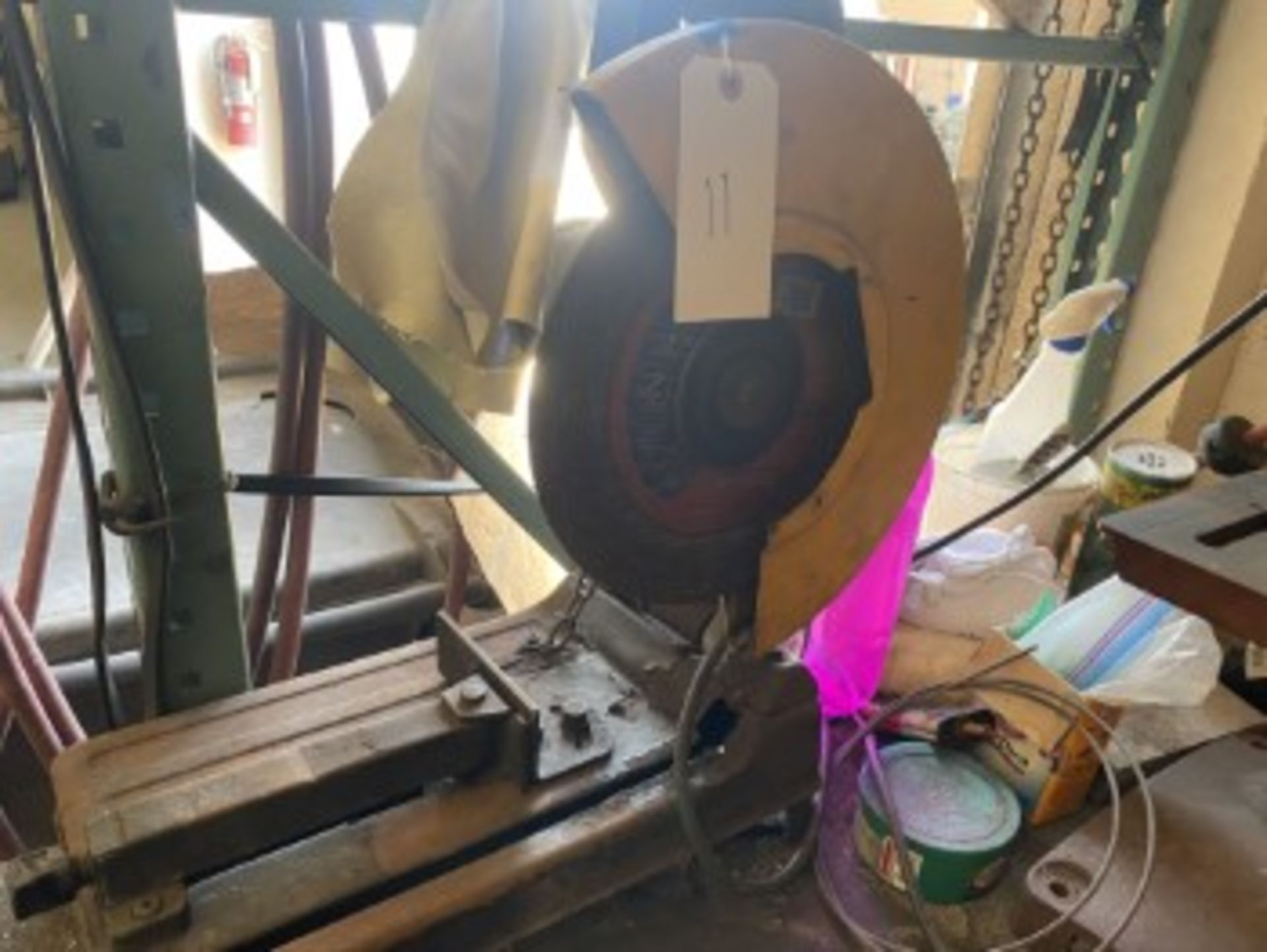 CHOP SAW WITH GRINDING WHEEL