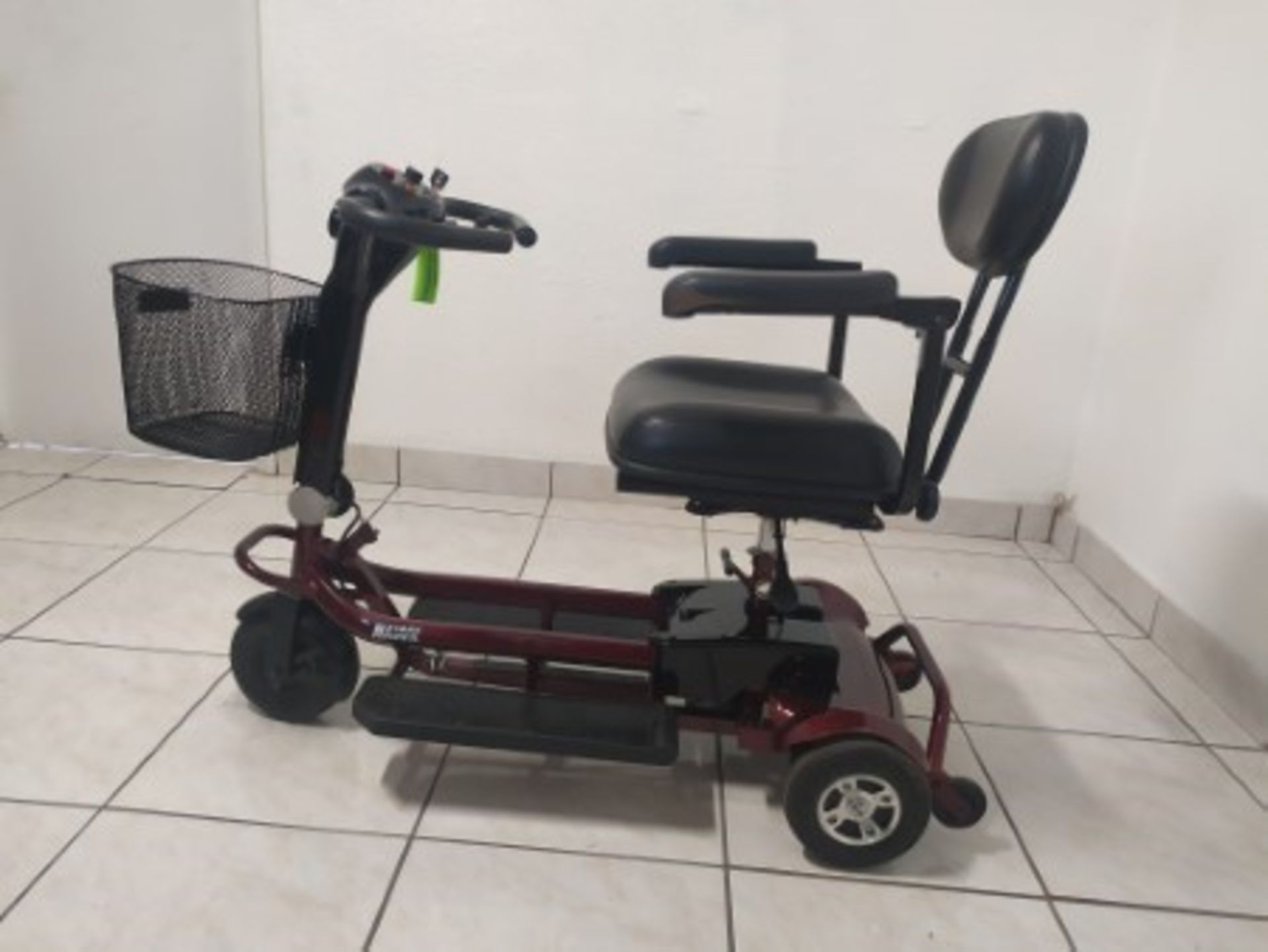 2012 DRIVE HAWK 3-WHEEL SCOOTER WITH BASKET - RED - 250LB CAPACITY - SERIAL No. 2A06090258PQ (NO CHA - Image 2 of 6