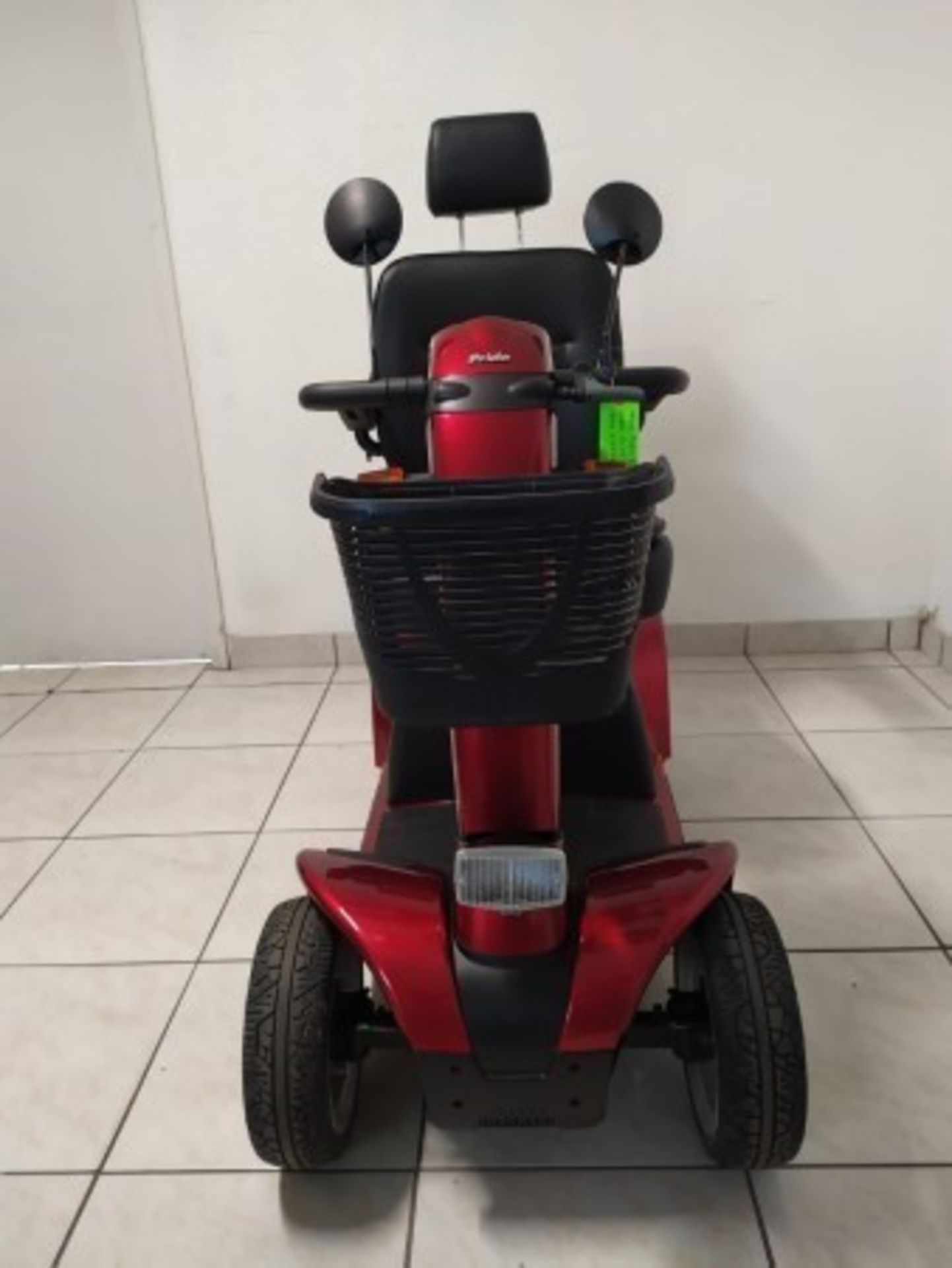 PRIDE PURSUIT SC713 4-WHEEL SCOOTER WITH CHARGER & BASKET - RED