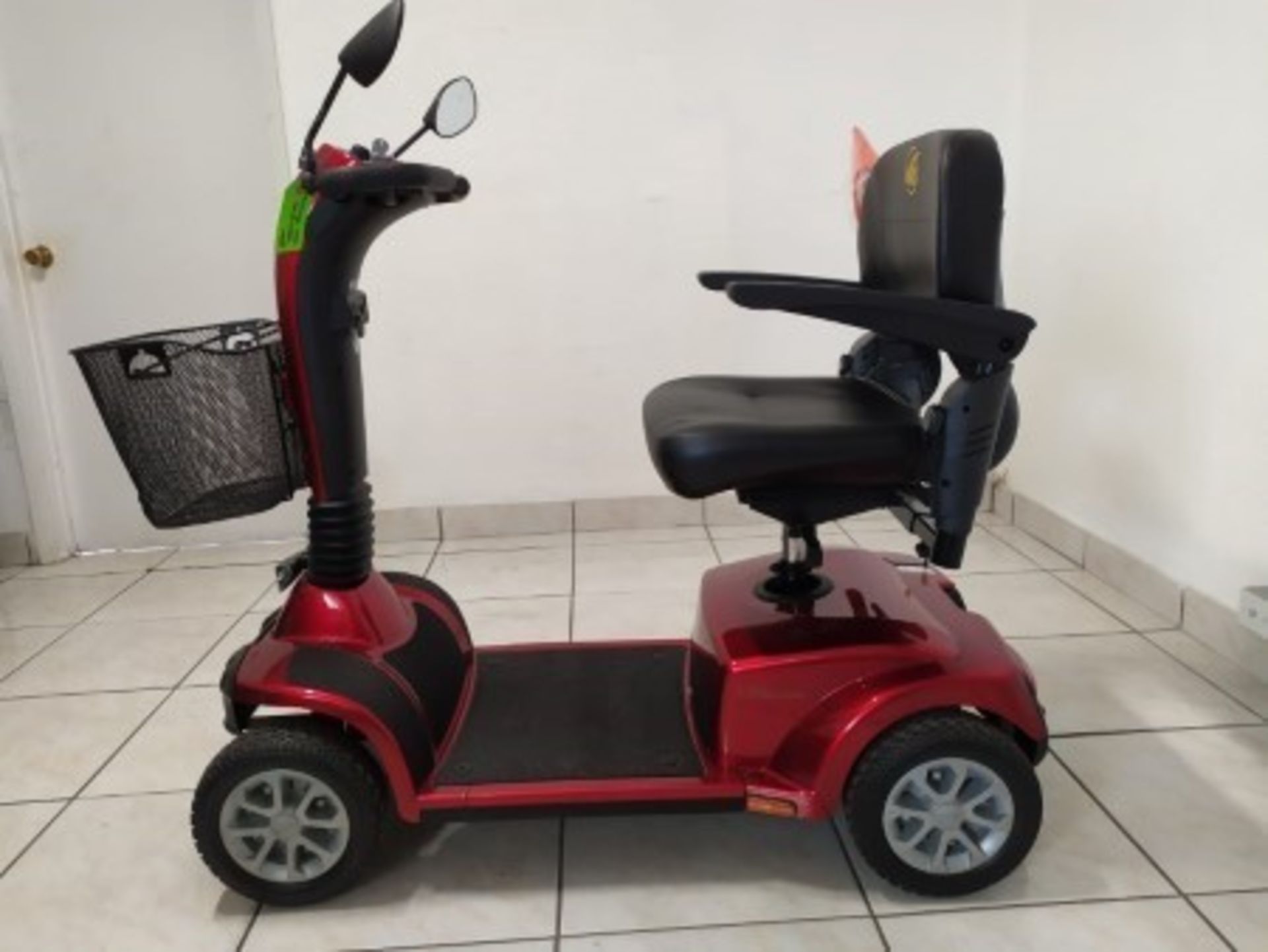 2017 GOLDEN COMPANION GC440 4-WHEEL SCOOTER WITH CHARGER, BASKET & COVER - RED - 400LB CAPACITY - SE - Image 2 of 6