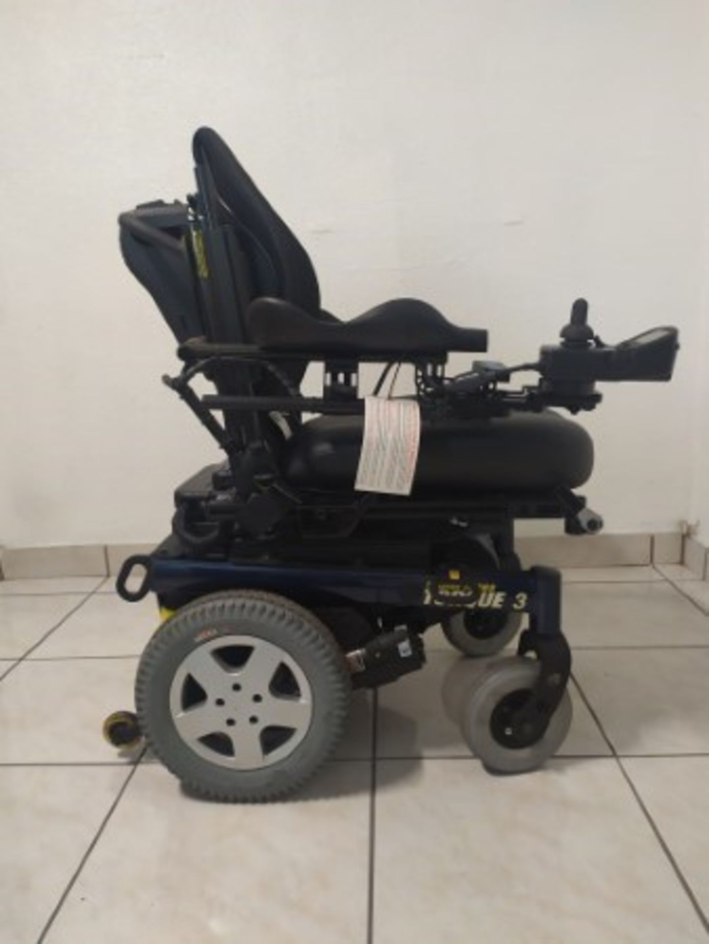 2014 INVACARE ATO-36TO3-MCG 6-WHEEL REHAB POWER CHAIR WITH JOYSTICK CONTROL, KEYBOARD, RECLINING SEA - Image 3 of 9