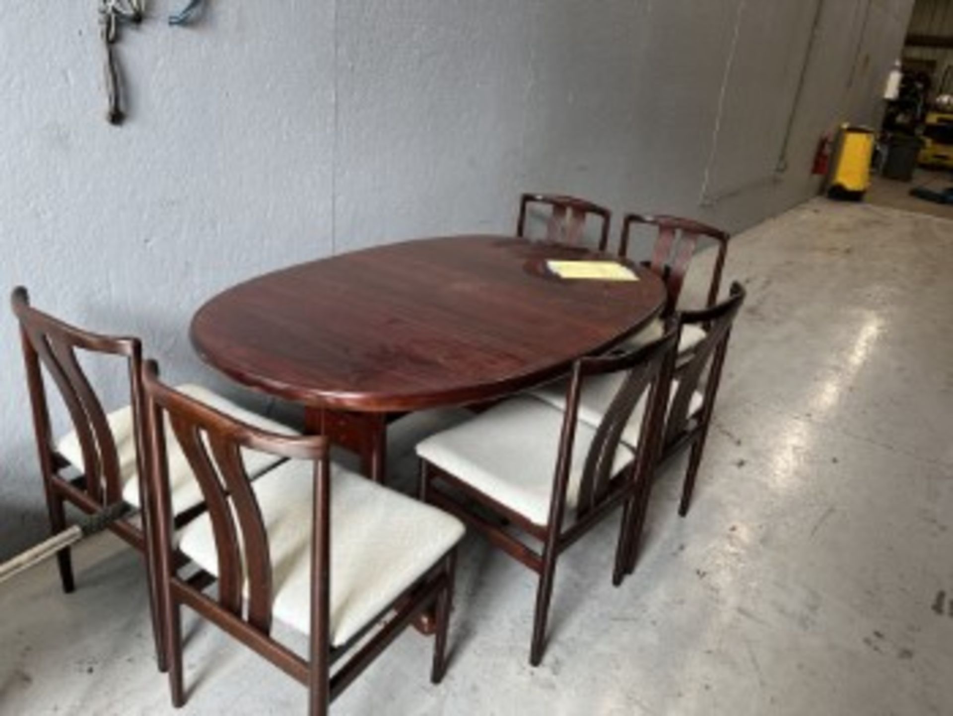 CHERRY WOOD TABLE WITH 6 CHAIRS