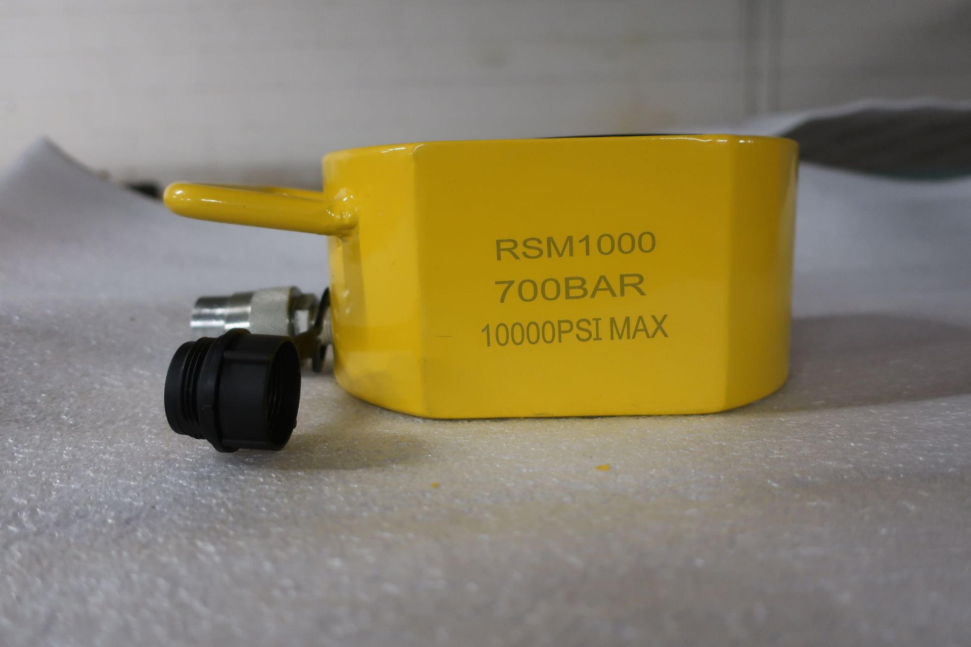 RSM-1000 100 Ton Hydraulic Jack - pancake jack style