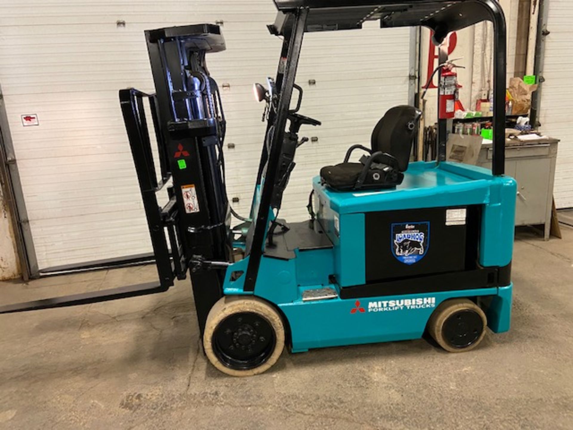 FREE CUSTOMS - Mitsubishi 5000lbs Capacity Forklift Electric with 3-stage mast with sideshift