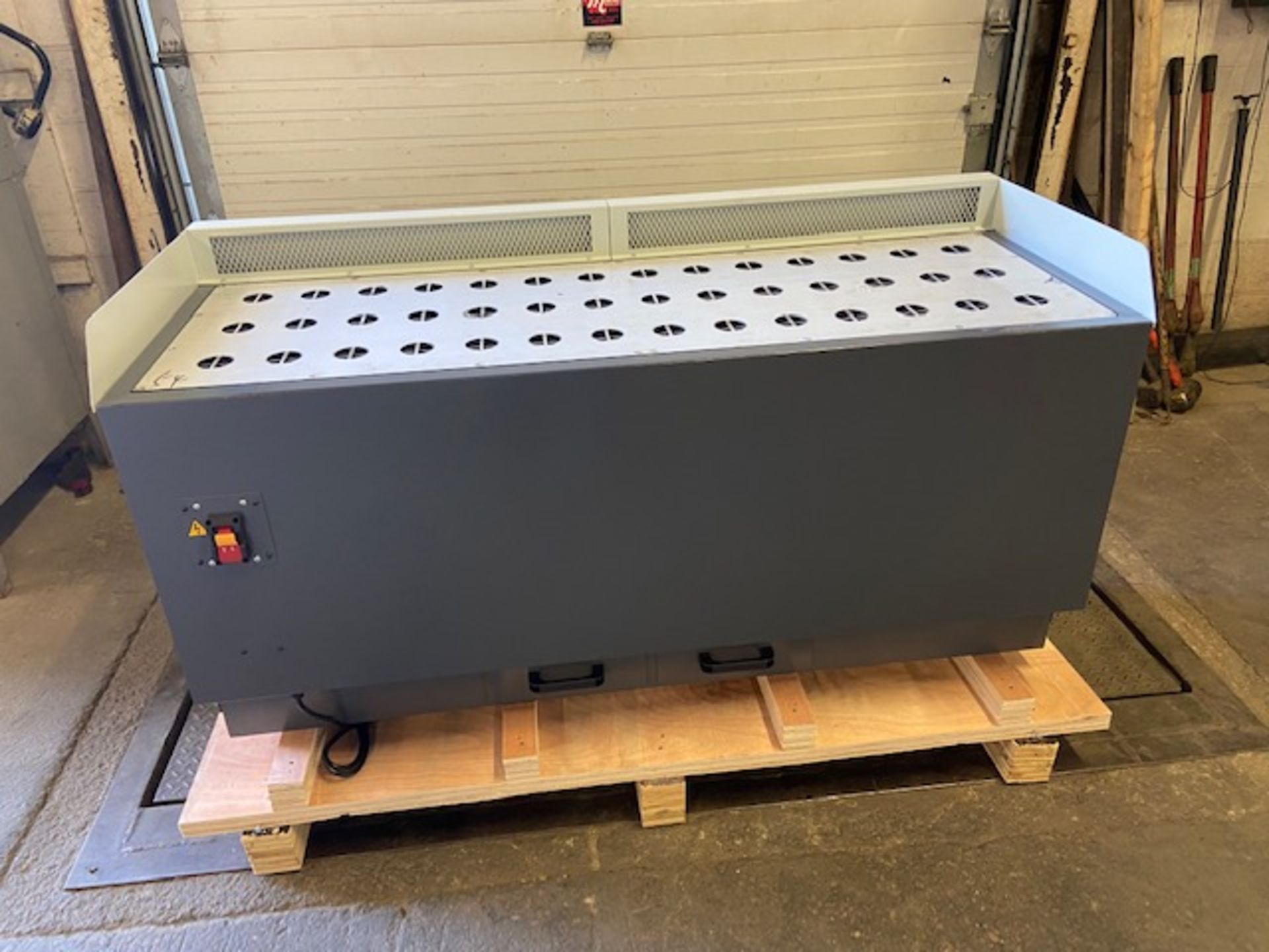 Fume Extracting Downdraft Work Table - 60 x 20" 115V - Image 2 of 3