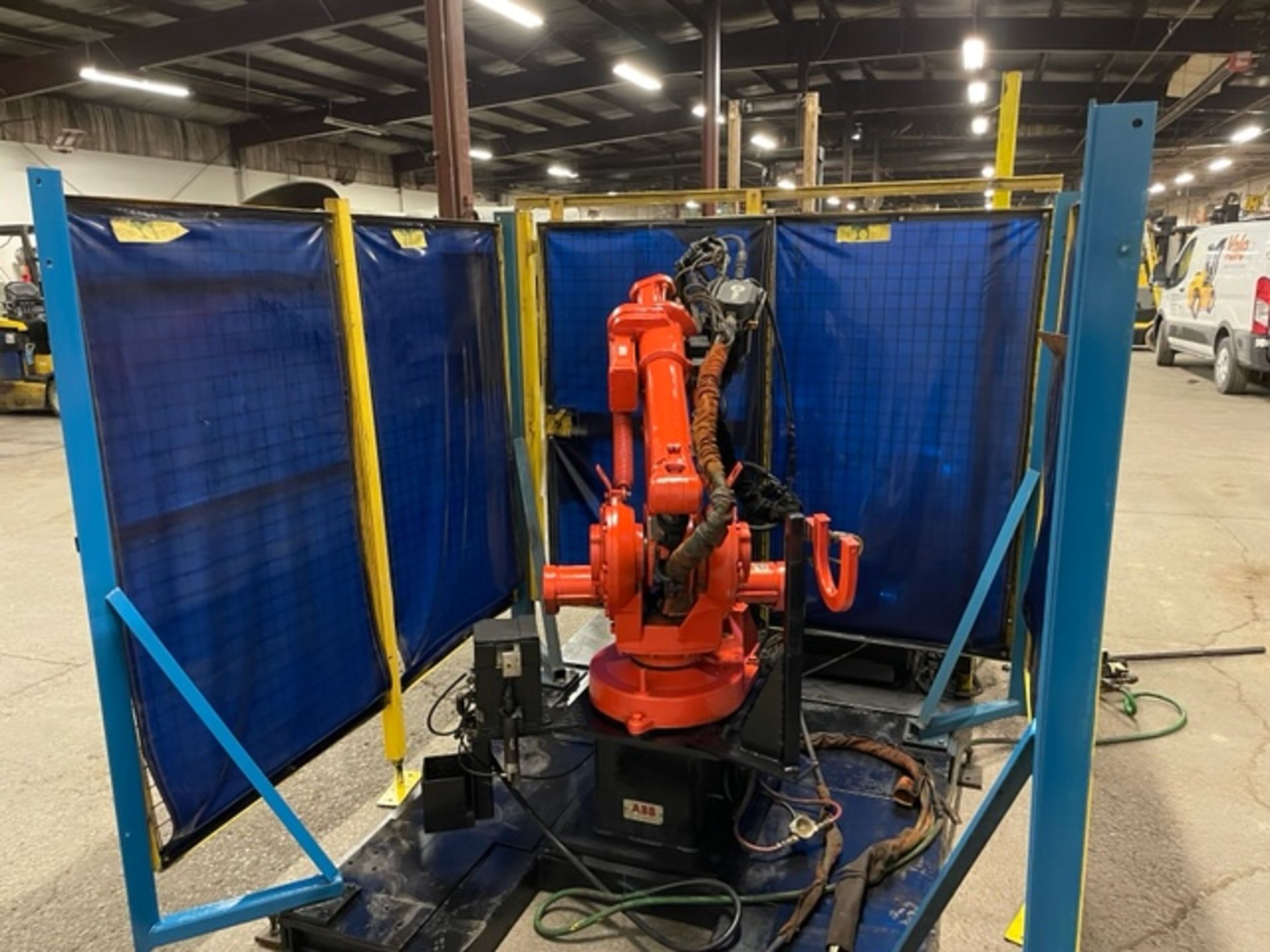ABB Robot IRB 1400 M98 Welding Robot Cell with Controller & Miller Auto Invision Mig Welder Teach