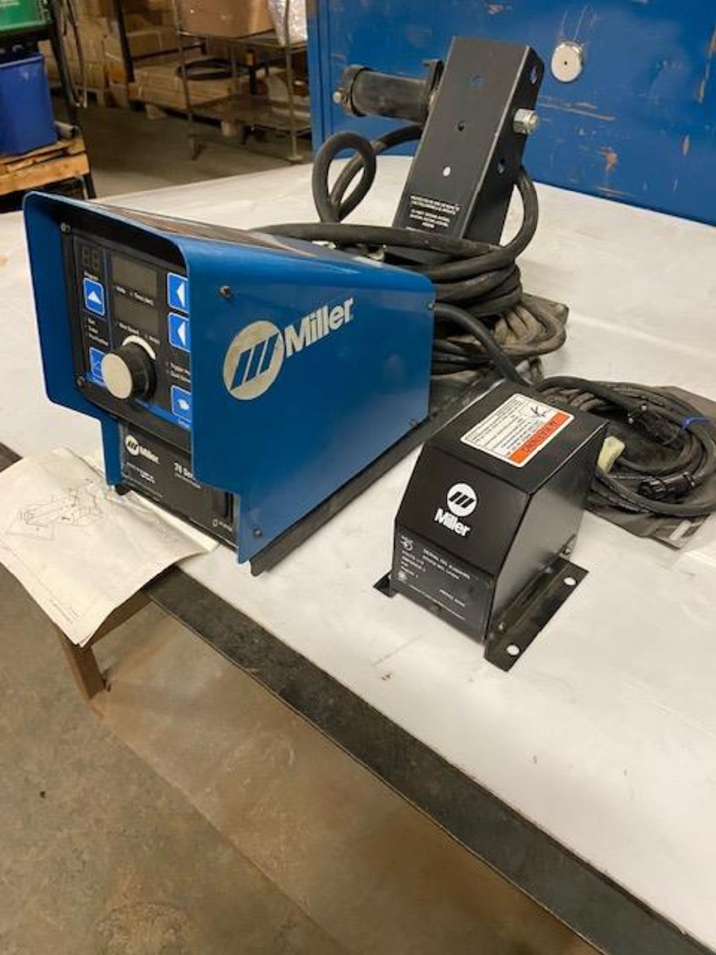 Brand new MILLER 70S 4-wheel wire feeder Mig Welder Feeder Unit