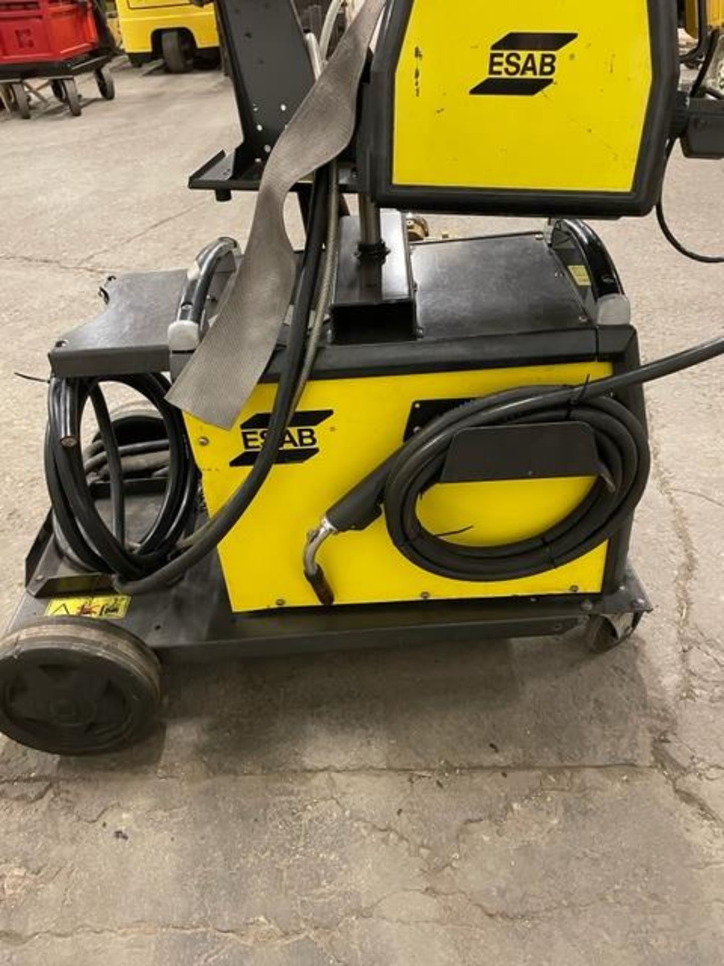 Esab AristoMig 500 Mig Welder Complete with Wire Feeder and Mig gun - 500 amp unit with remote - Image 3 of 3