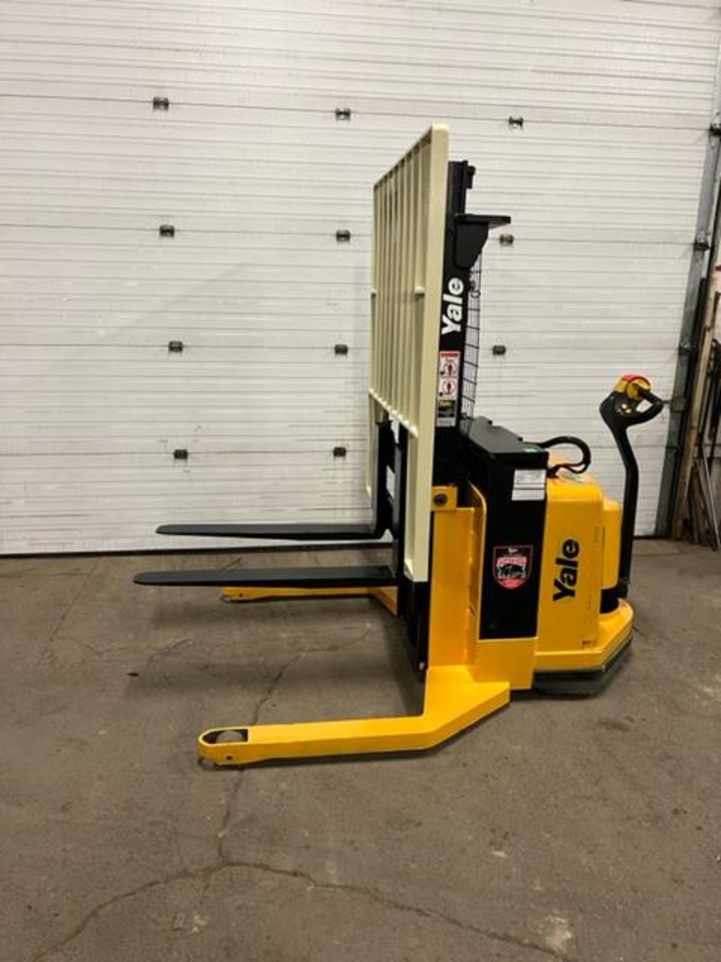 FREE CUSTOMS - 2008 Yale Pallet Stacker Walk Behind 4000lbs capacity electric Powered Pallet Cart