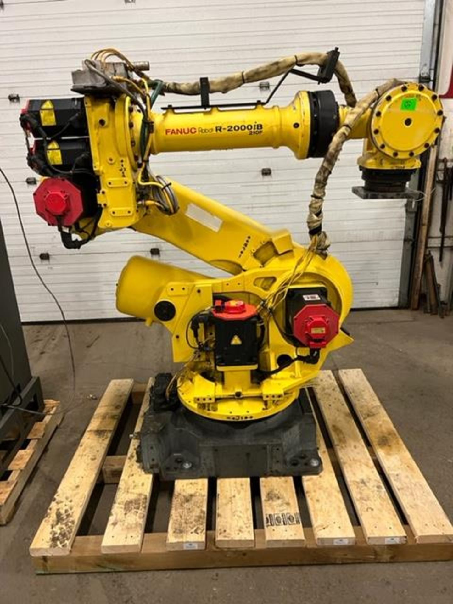 MINT 2008 Fanuc Handling Robot Model R-2000iB 210F - 210kg payload with R-30iA Controller and - Image 2 of 3