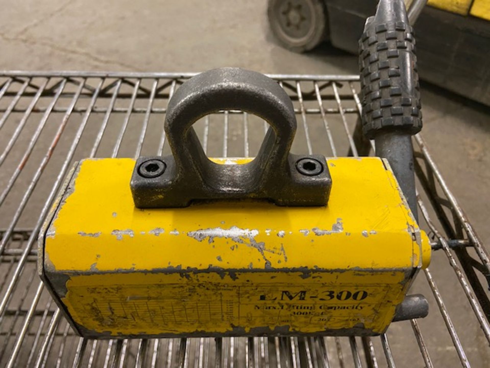 Lifting Magnet 300kg- for plate, tubing, pipe