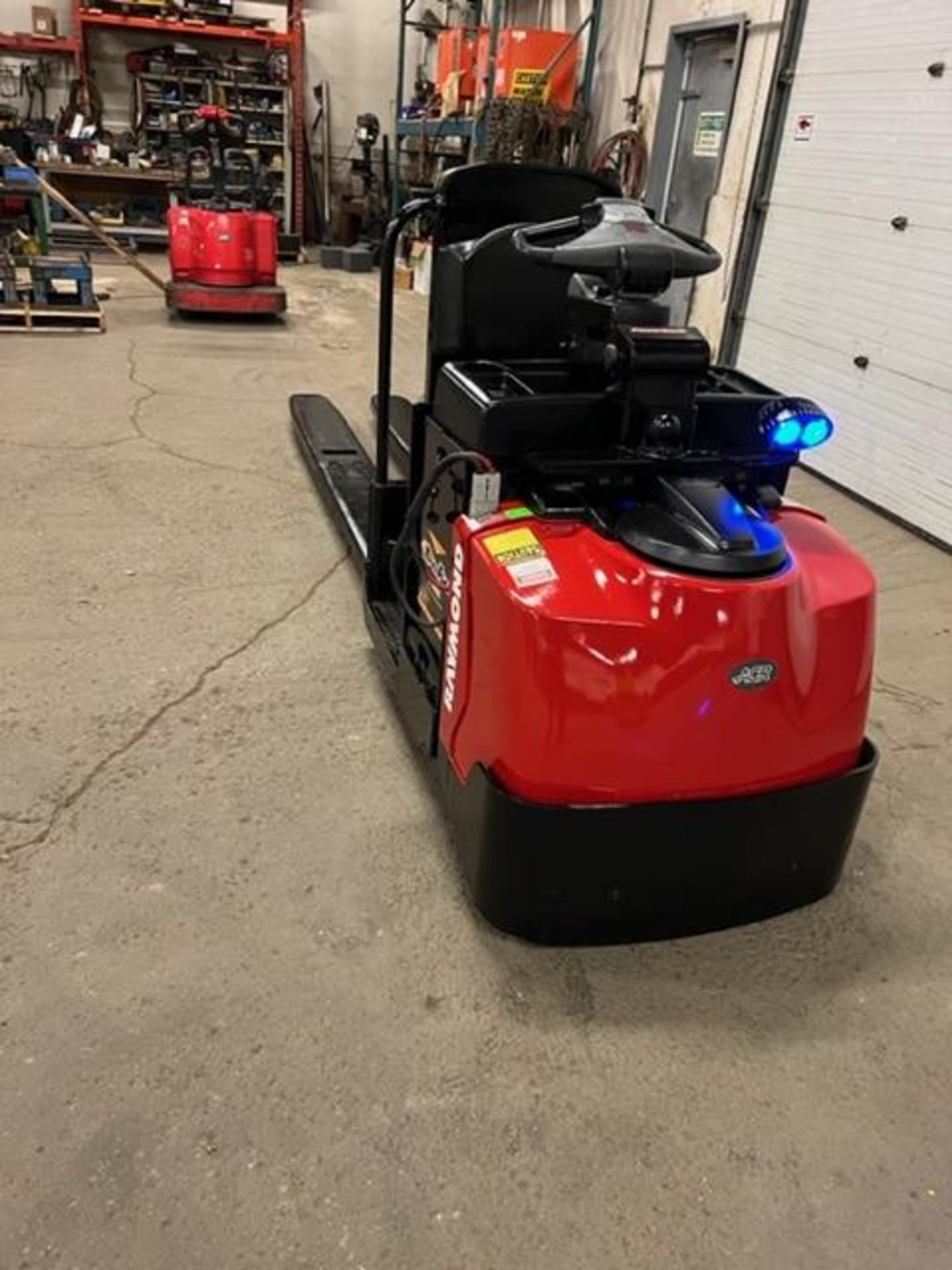 NICE 2015 Raymond Electric Walk Behind Walkie 8' LONG FORKS 6000lbs capacity Powered Pallet Cart - Image 3 of 3