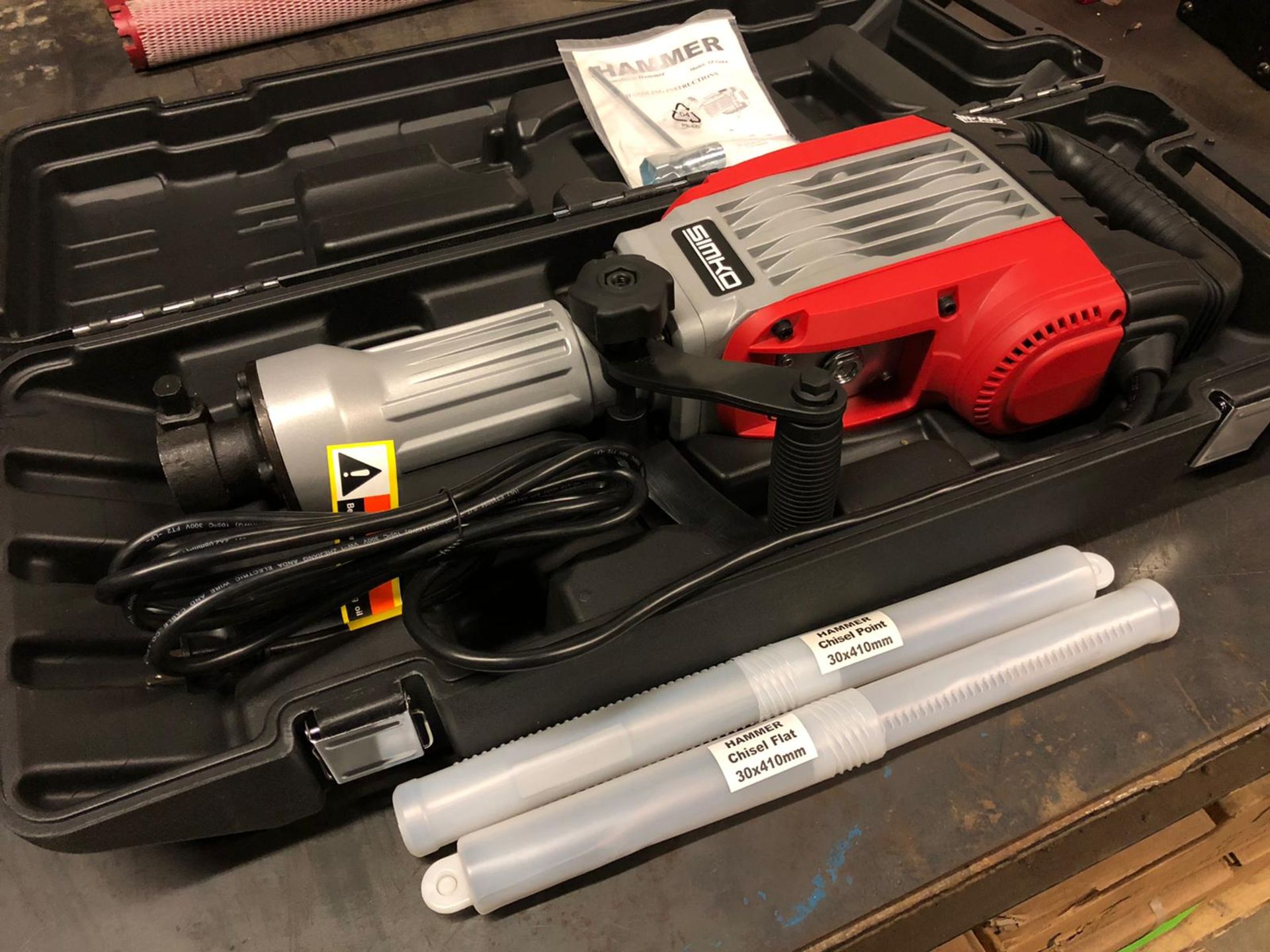 BRAND NEW SIMKO Electric Demolition Hammer Jackhammer Breaker unit 1500W unit model XP-G68A with