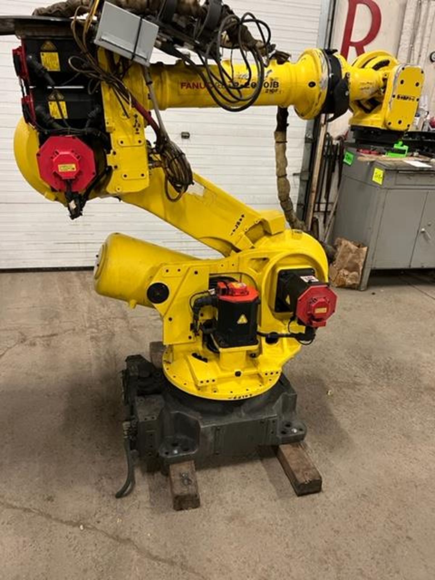 MINT 2012 Fanuc Handling Robot Model R-2000iB 210F - 210kg payload with R-30iA Controller and - Image 4 of 4