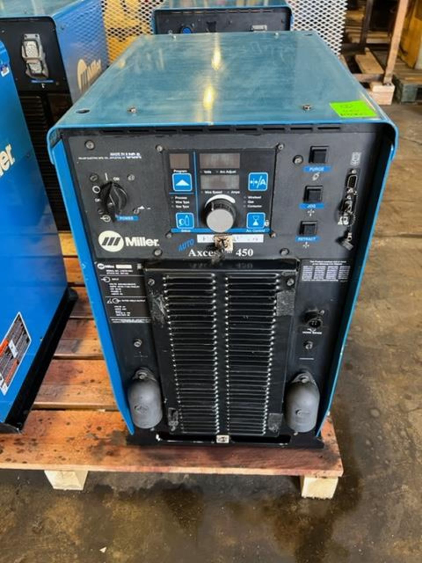 Miller Auto Axcess 450 Mig Welder Unit Power Source 450 Amp unit