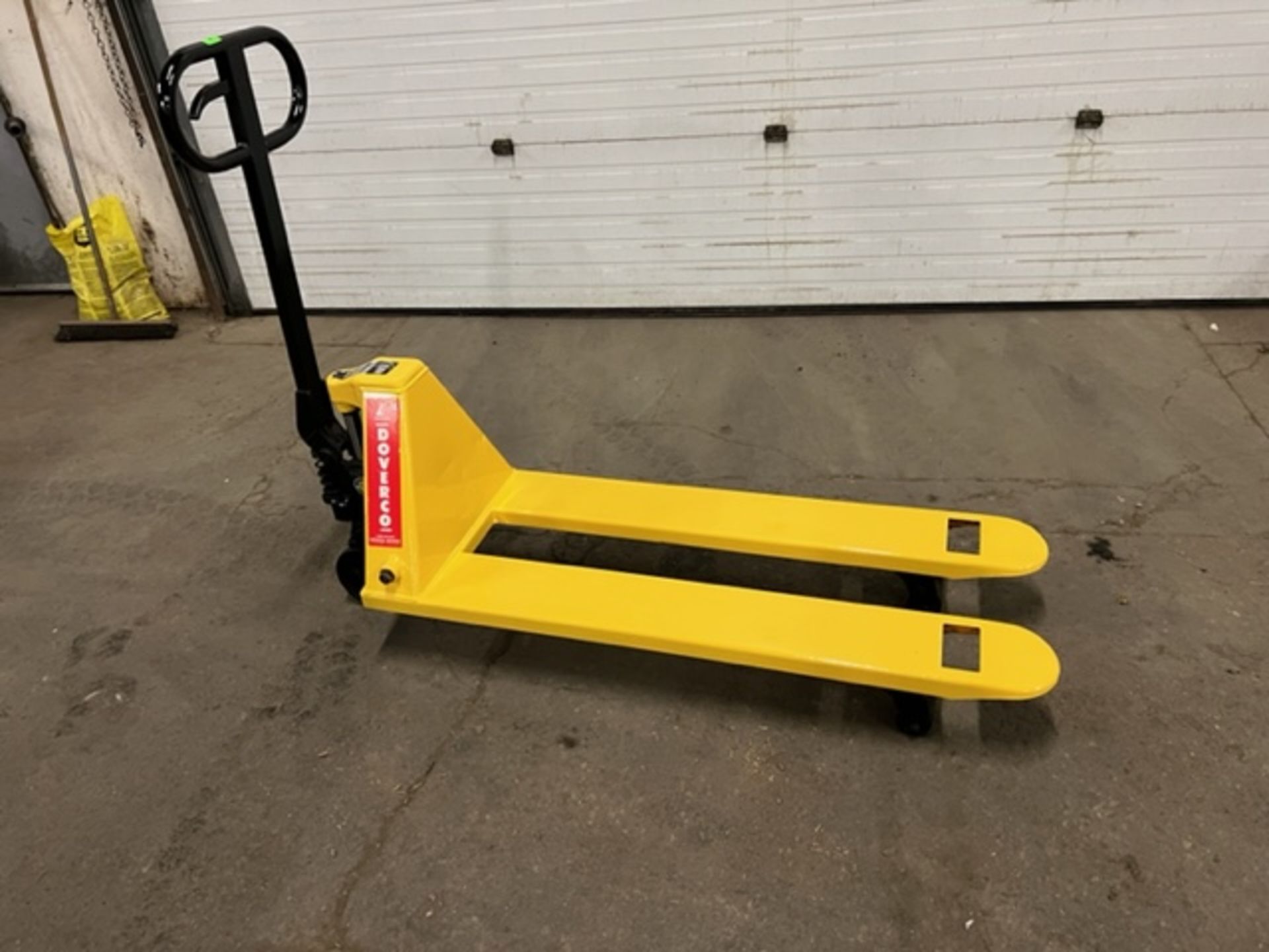 LiftRite Pump Truck / Hydraulic Pallet Jack - 5000lbs capacity