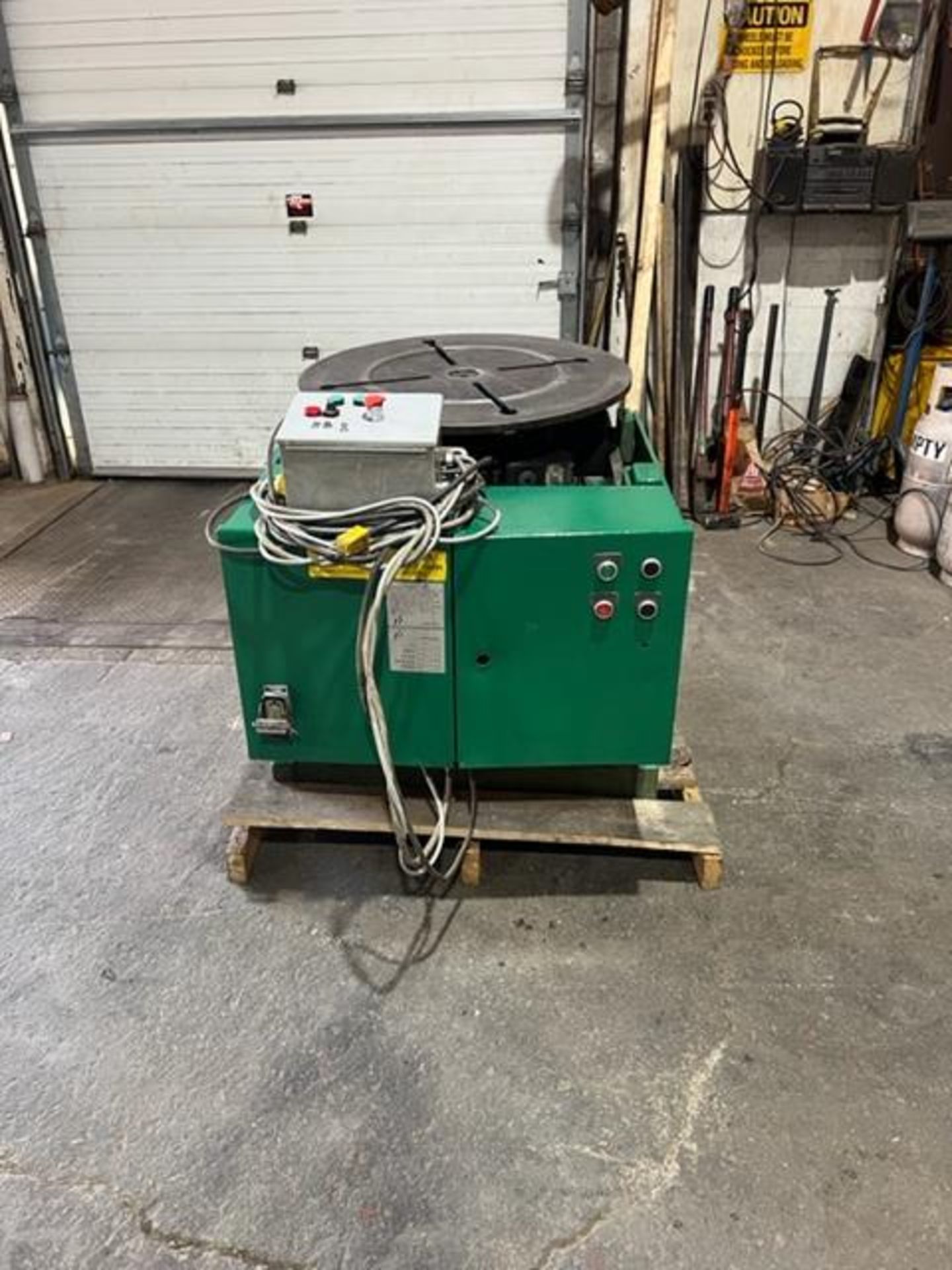 Irco 3,000lbs Capacity Welding Positioner TILT and ROTATE with controller panel CLEAN & MINT - Image 4 of 4