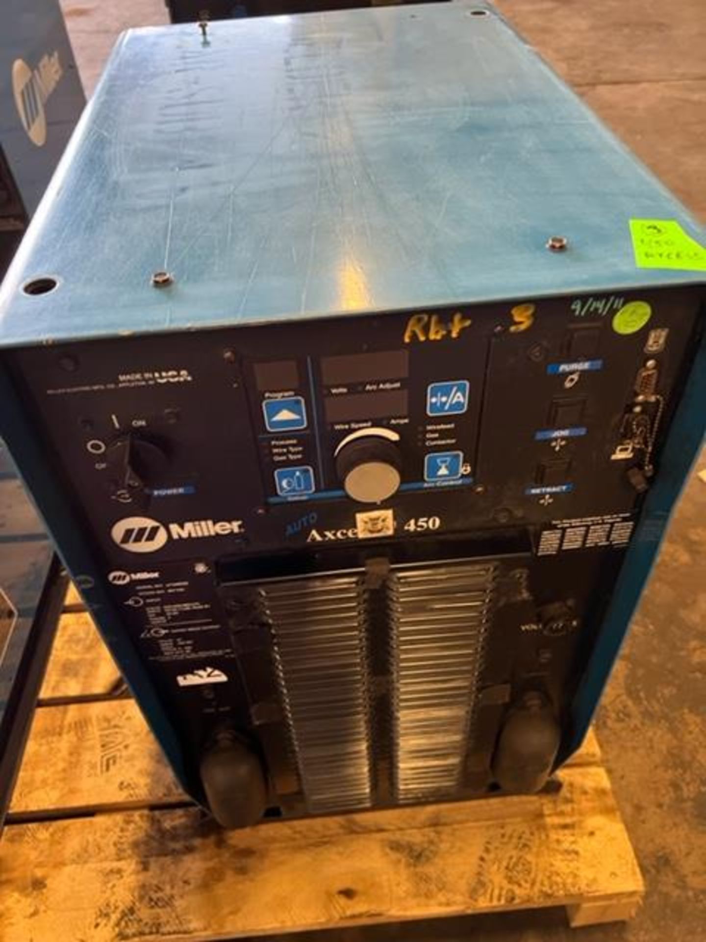 Miller Auto Axcess 450 Mig Welder Unit Power Source 450 Amp unit