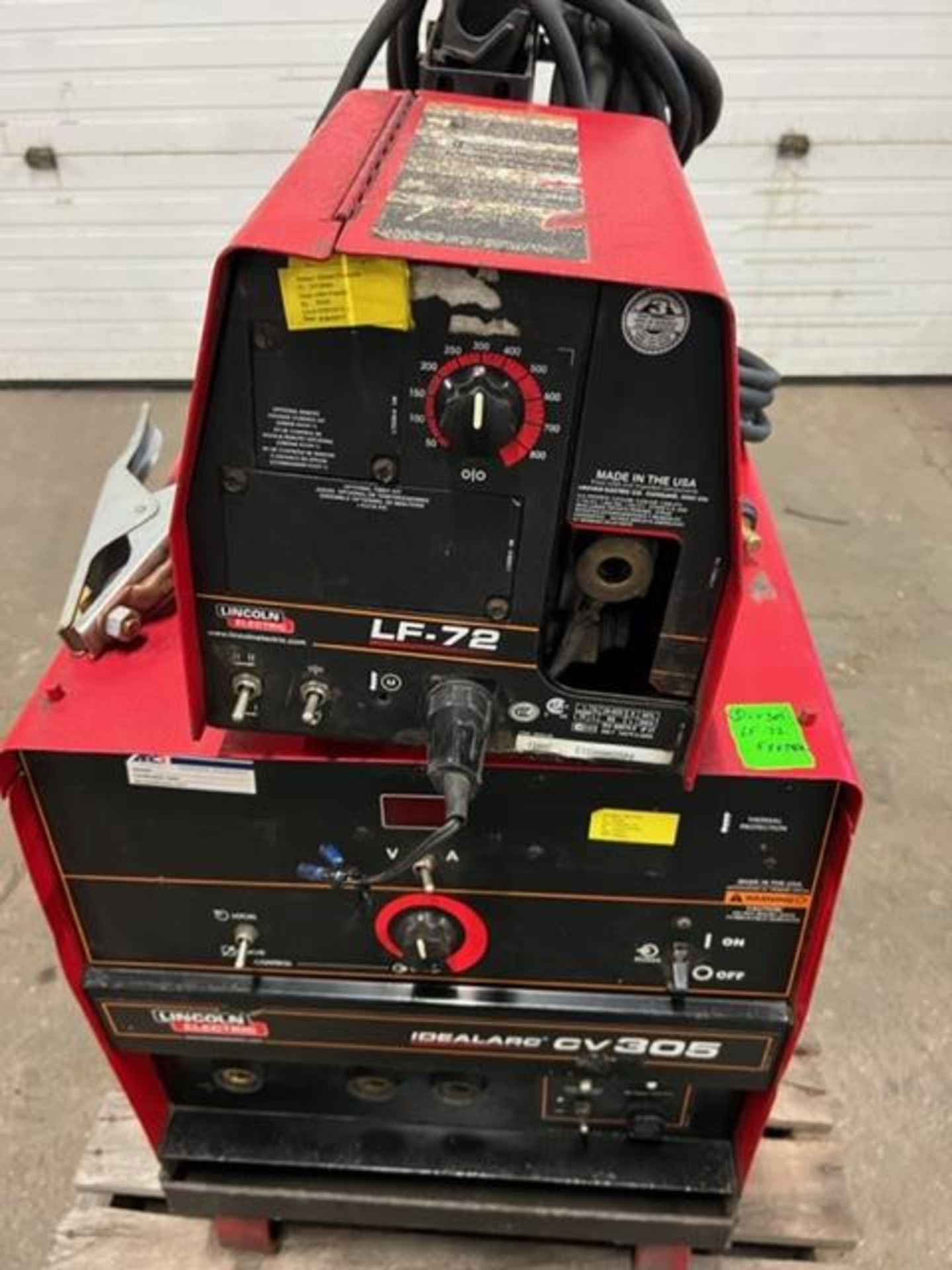 Lincoln CV305 Welder with LF-72 Feeder with Cables Welding Unit 208/230/460V - Image 3 of 3