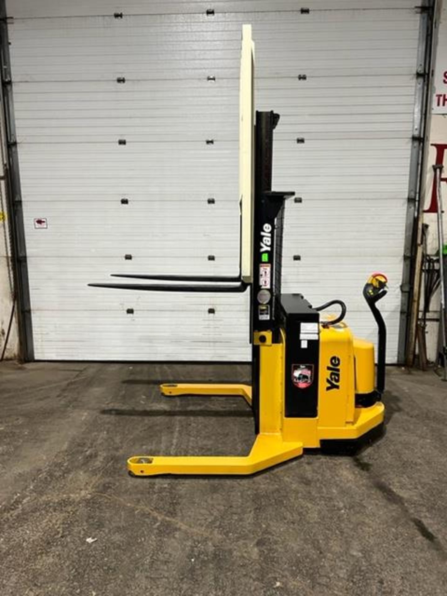 2010 Yale Pallet Stacker Walk Behind Order Picker 4000lbs capacity electric Powered Pallet Cart 24V