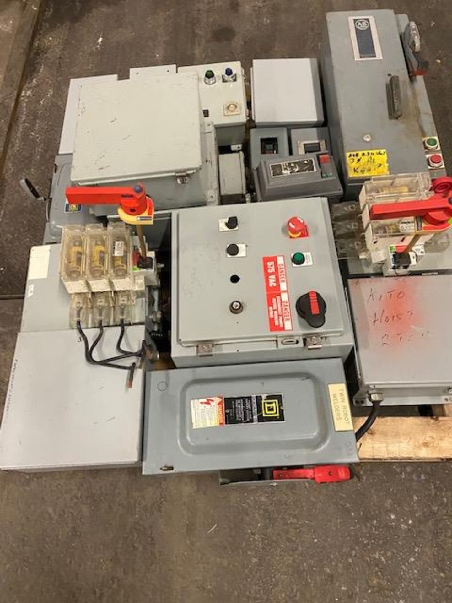 Lot of large electrical units - switches, fuses, Square D breaker and more