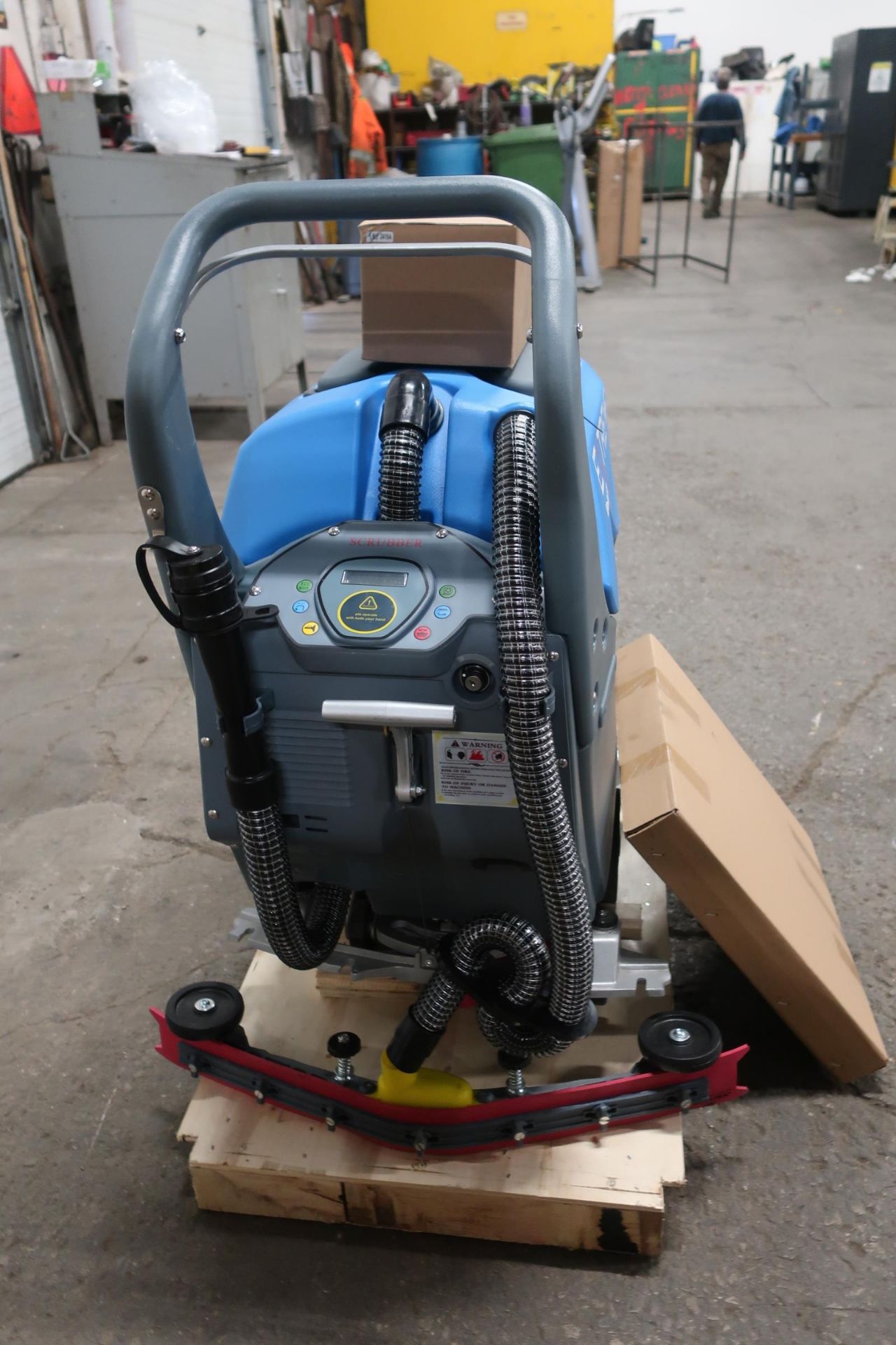 Extreme MINT Walk Behind Floor Sweeper Scrubber Unit model X6 - BRAND NEW with extra pads, digital - Image 4 of 4