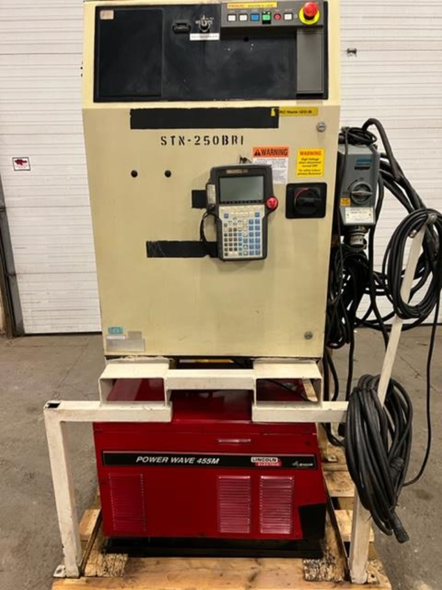 MINT Fanuc Arcmate 120iB Welding Robot with RJ3iB Controller WITH wire feeder, COMPLETE & TESTED - Image 2 of 4