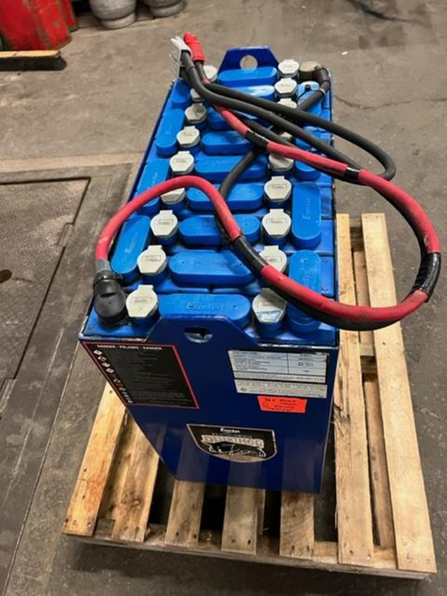 NICE Reach Truck Forklift Battery 36V - TESTED UNIT