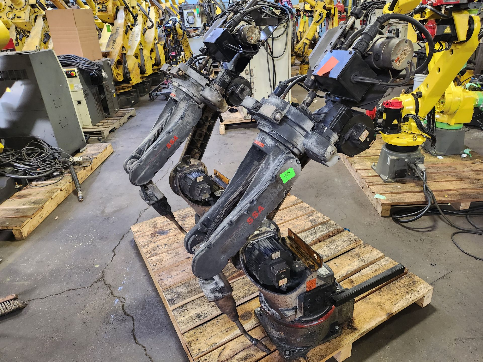 Lot of 4 (4 units) 2007 Motoman SSA 2000 Welding Robots Complete with Auto Axcess 450 power source