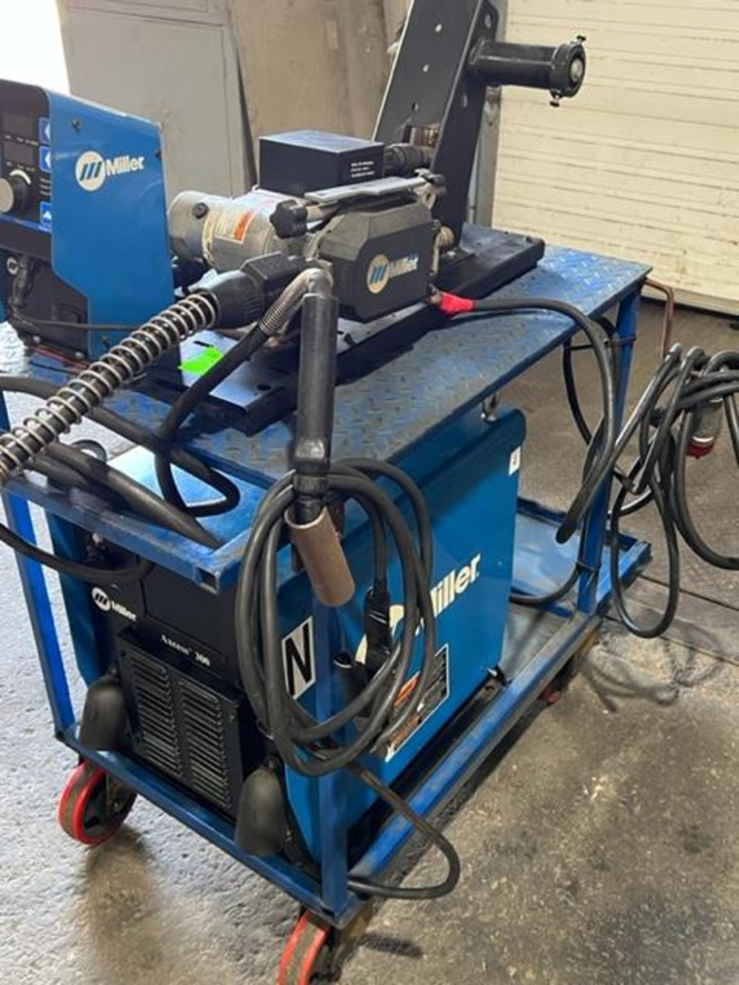 Miller Axcess 300 Welder with ROI Wire Feeder 4-wheel - COMPLETE on CART with gun 300 amp 208/230/ - Image 3 of 4