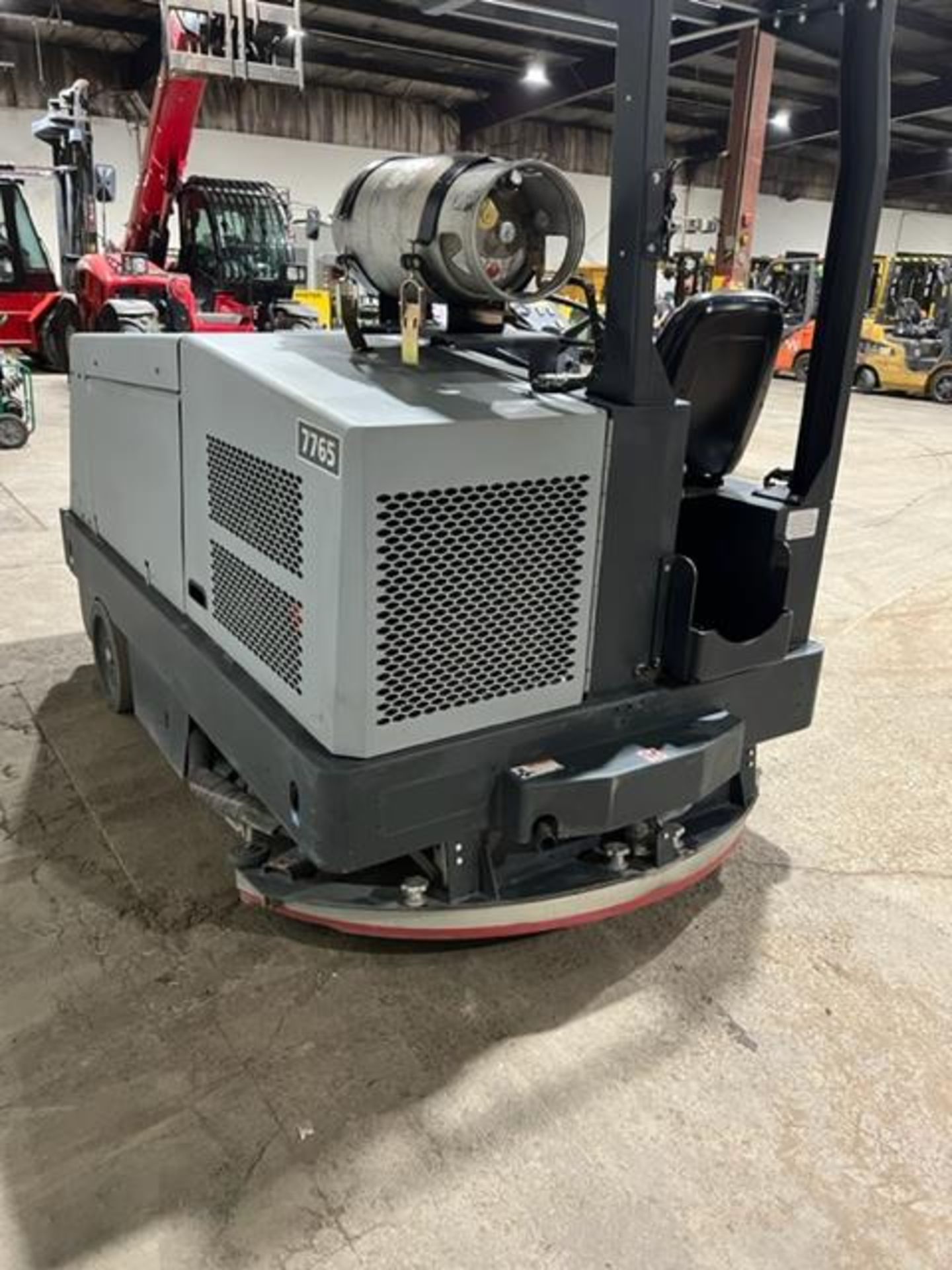 2014 Nilfisk Advance Model 7765 Floor Cleaning Machine Sweeper Scrubber Unit LPG (propane) with - Image 6 of 6