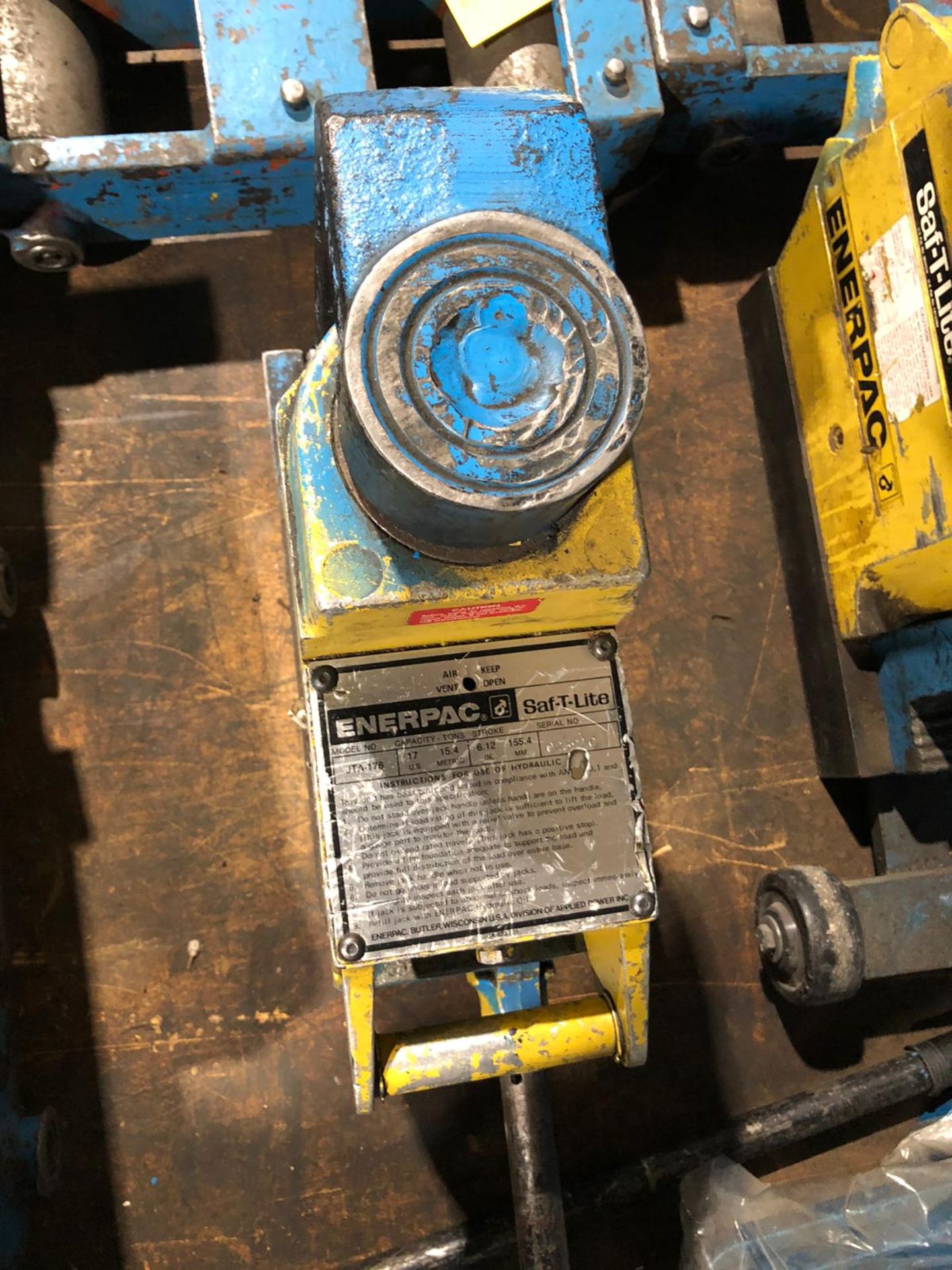 Enerpac Hydraulic TOE JACK Unit - 16 Ton Capacity - Saf-T-Lite model JTA-176*** FROM 5-STAR RIGGING - Image 3 of 3
