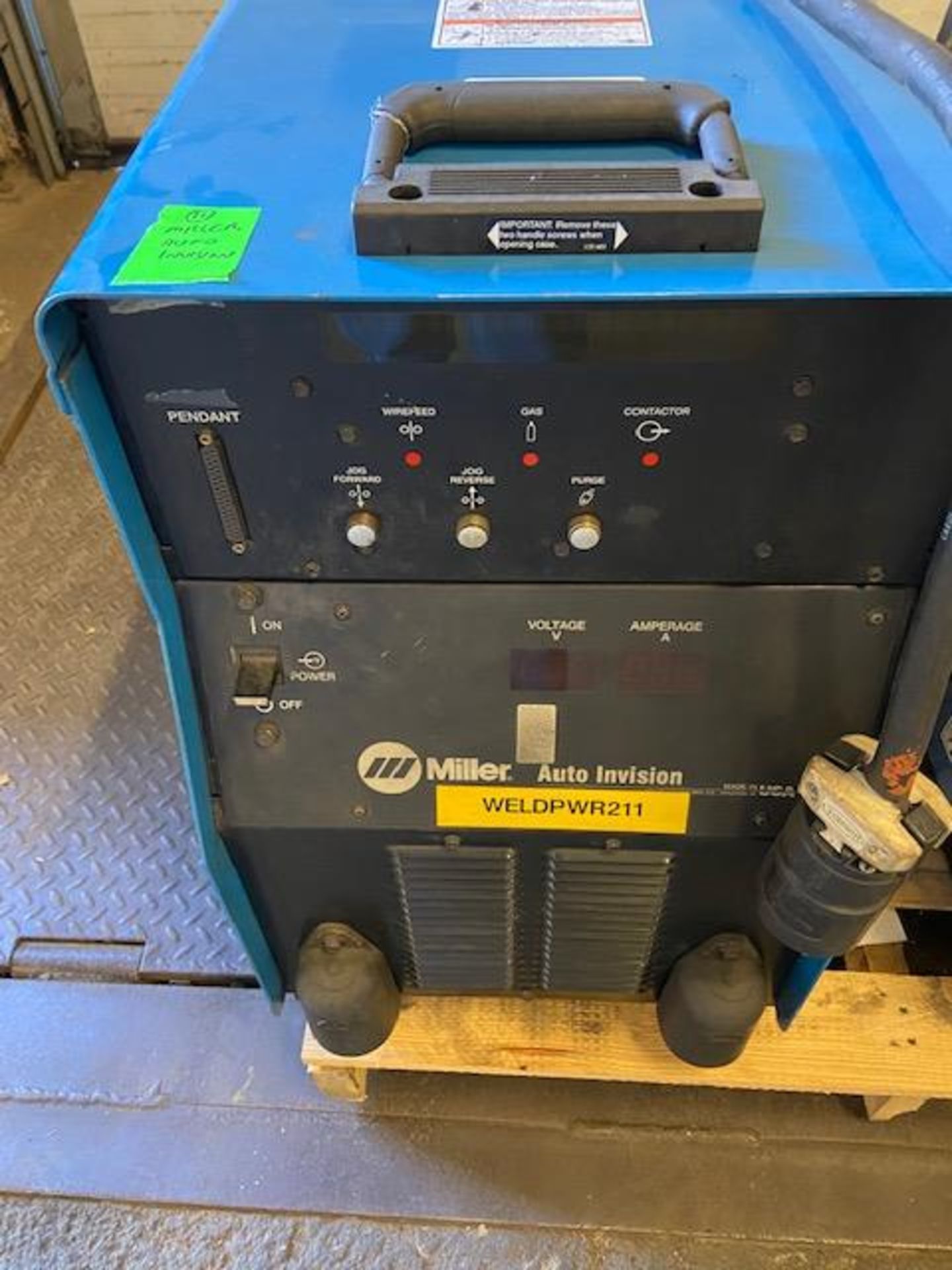 Miller Auto Invision Welder Unit