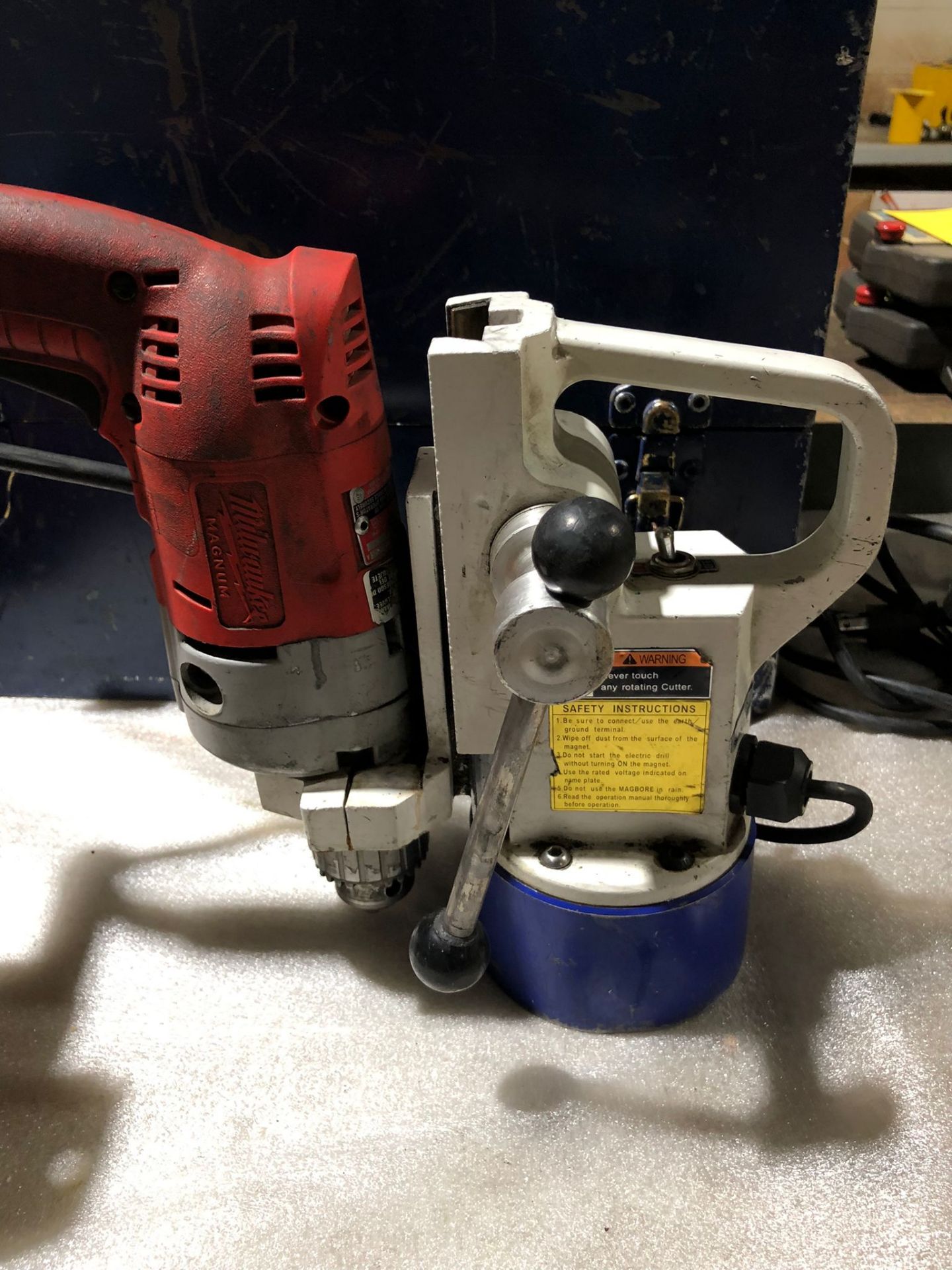 Milwaukee Mag Drill with Electric Hand Drill Unit with Magbore Base *** FROM 5-STAR RIGGING