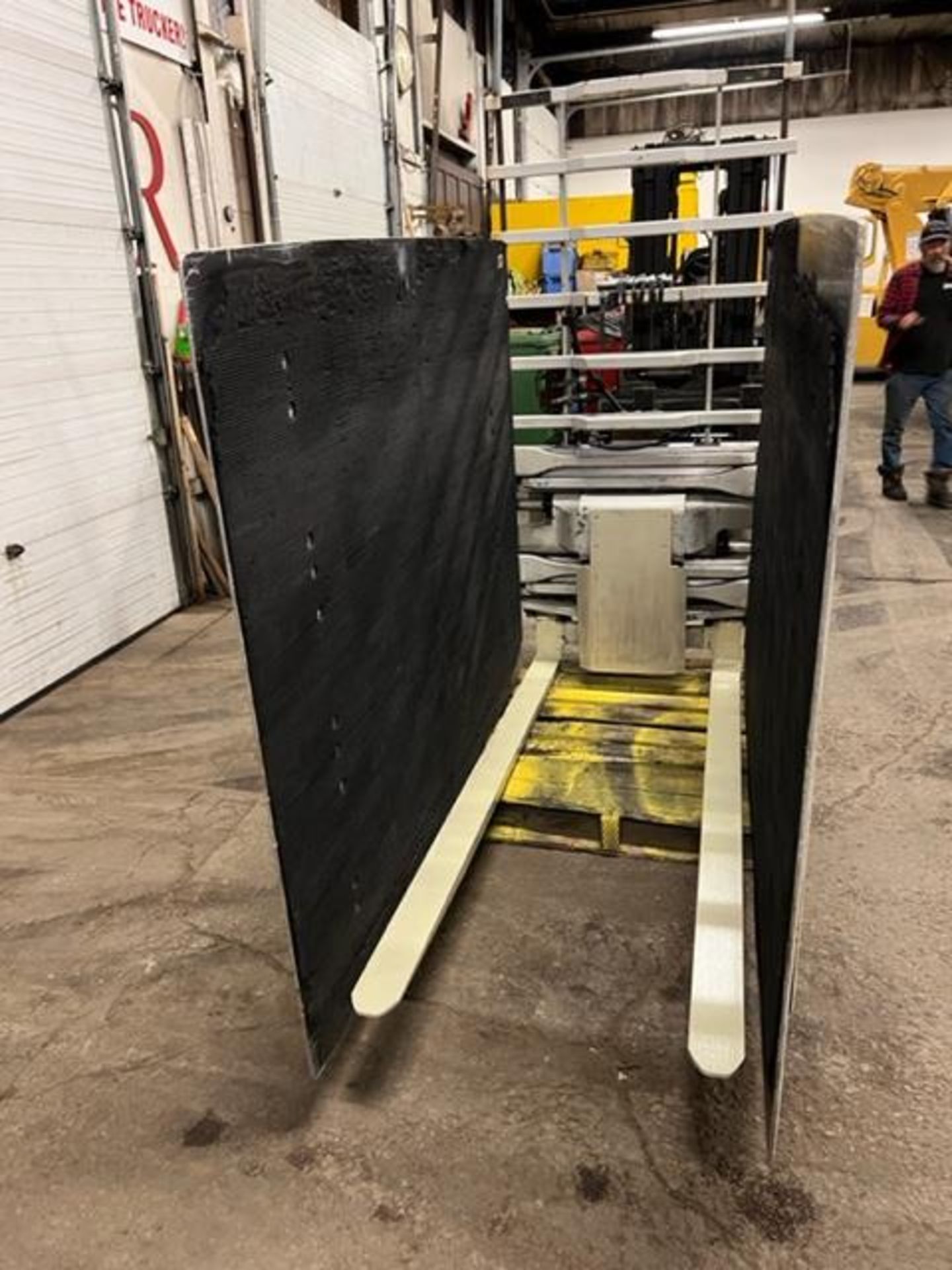 Cascade Forklift Attachment - Aluminum Paper Clamp 58" high 77" Long with 80" forks MINT - Image 4 of 5