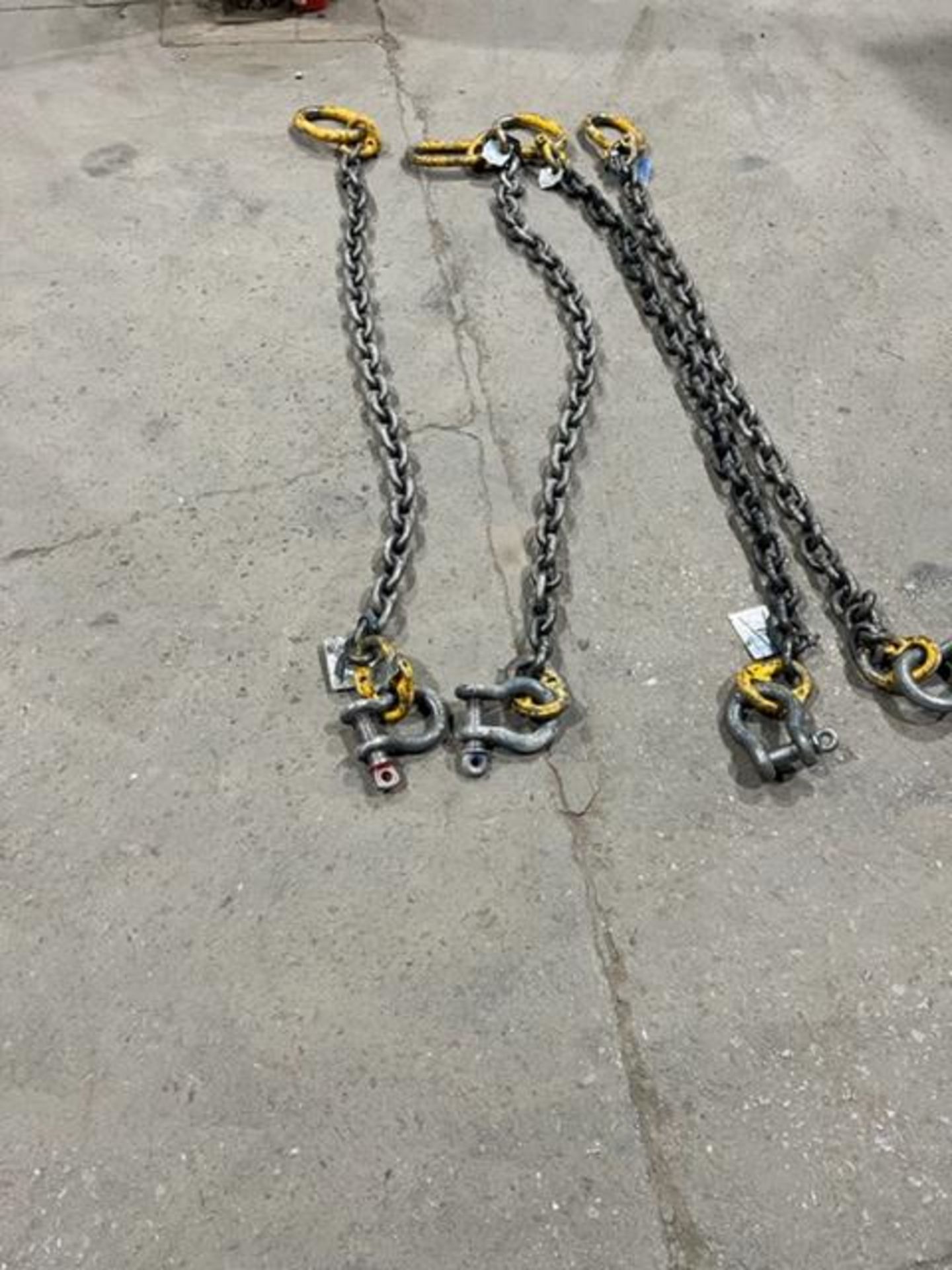 Lot of 4 Lifting Chain 8 ton Each Hook with Shakels *** FROM 5-STAR RIGGING - Image 2 of 2