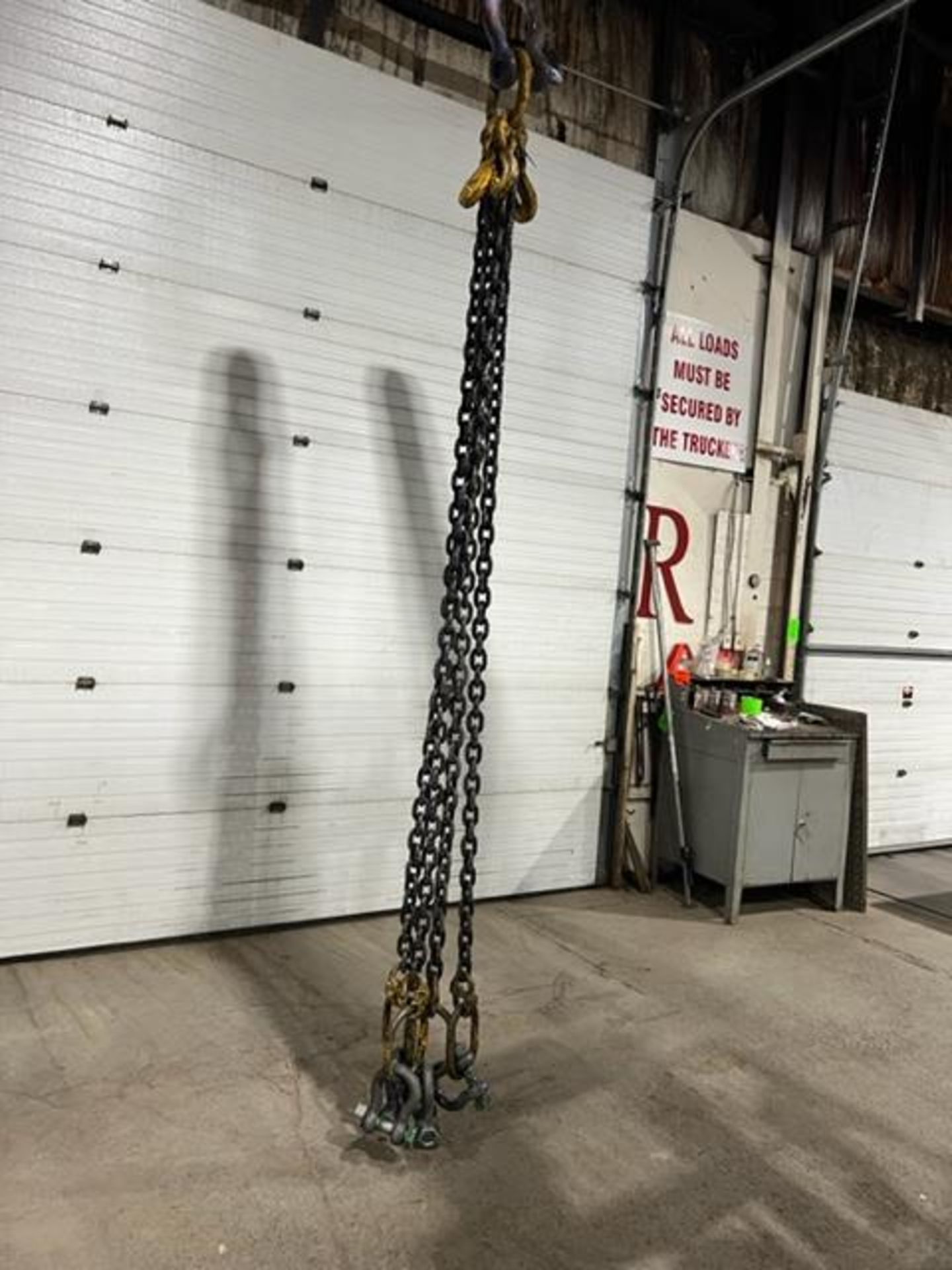 Lifting Chain 17 Ton - 4 Chains with Hooks and Shakels *** FROM 5-STAR RIGGING