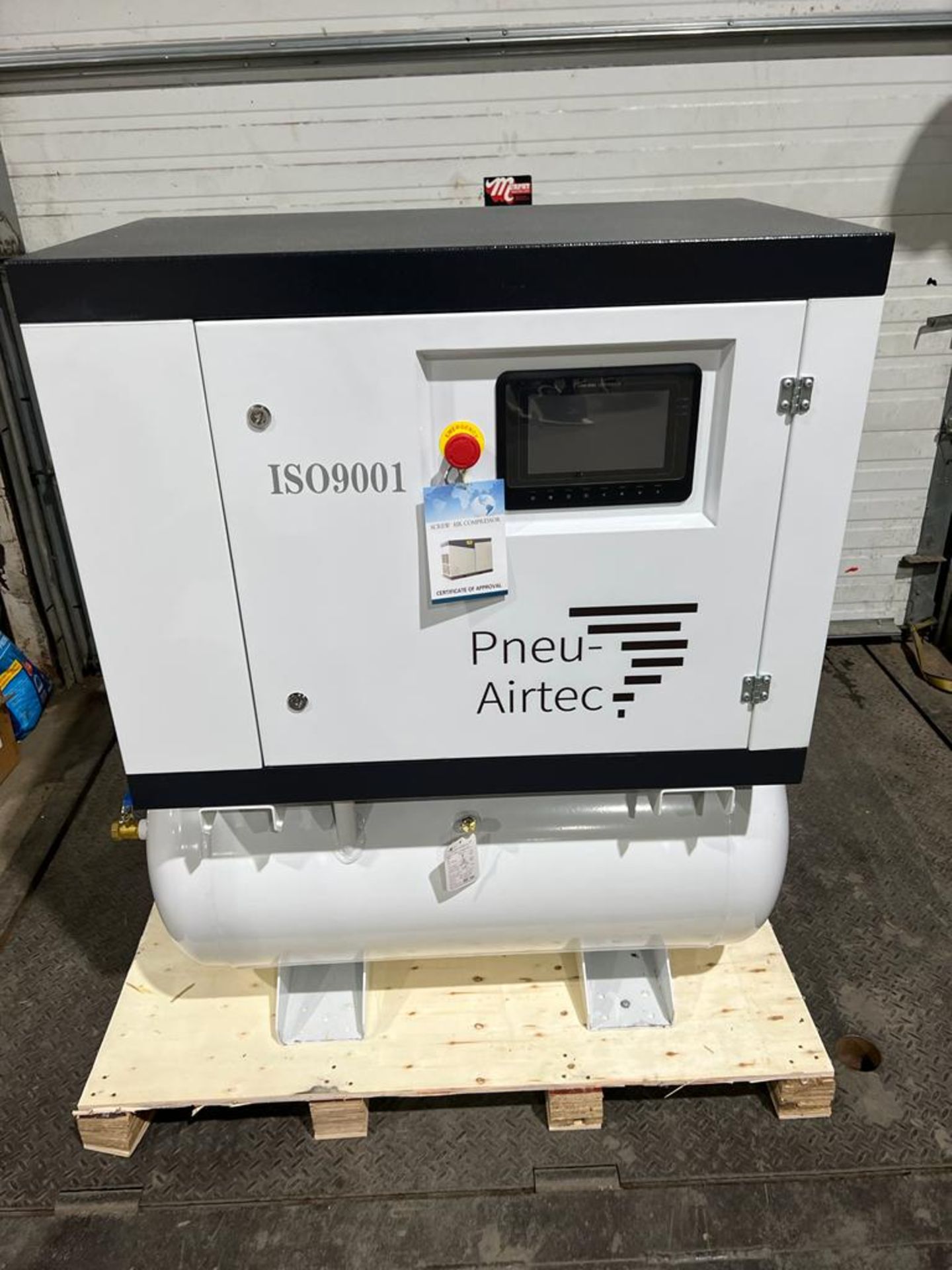 MINT Pneu-Airtec 7.5HP Rotary Screw Air Compressor - UNUSED COMPRESSOR - Image 4 of 4