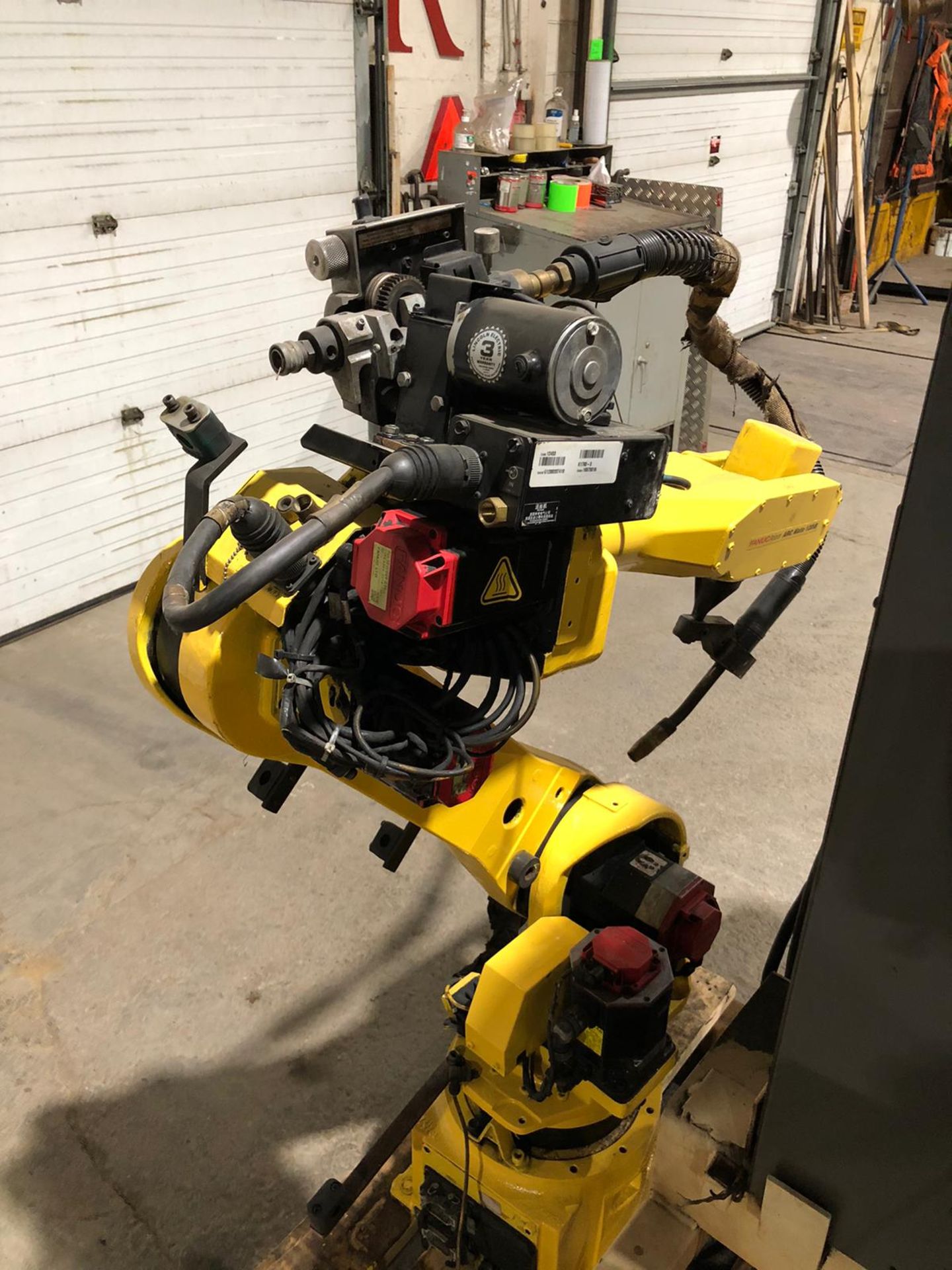 MINT Fanuc Arcmate 120iB Welding Robot with RJ3iB Controller WITH wire feeder, COMPLETE & TESTED - Image 6 of 6