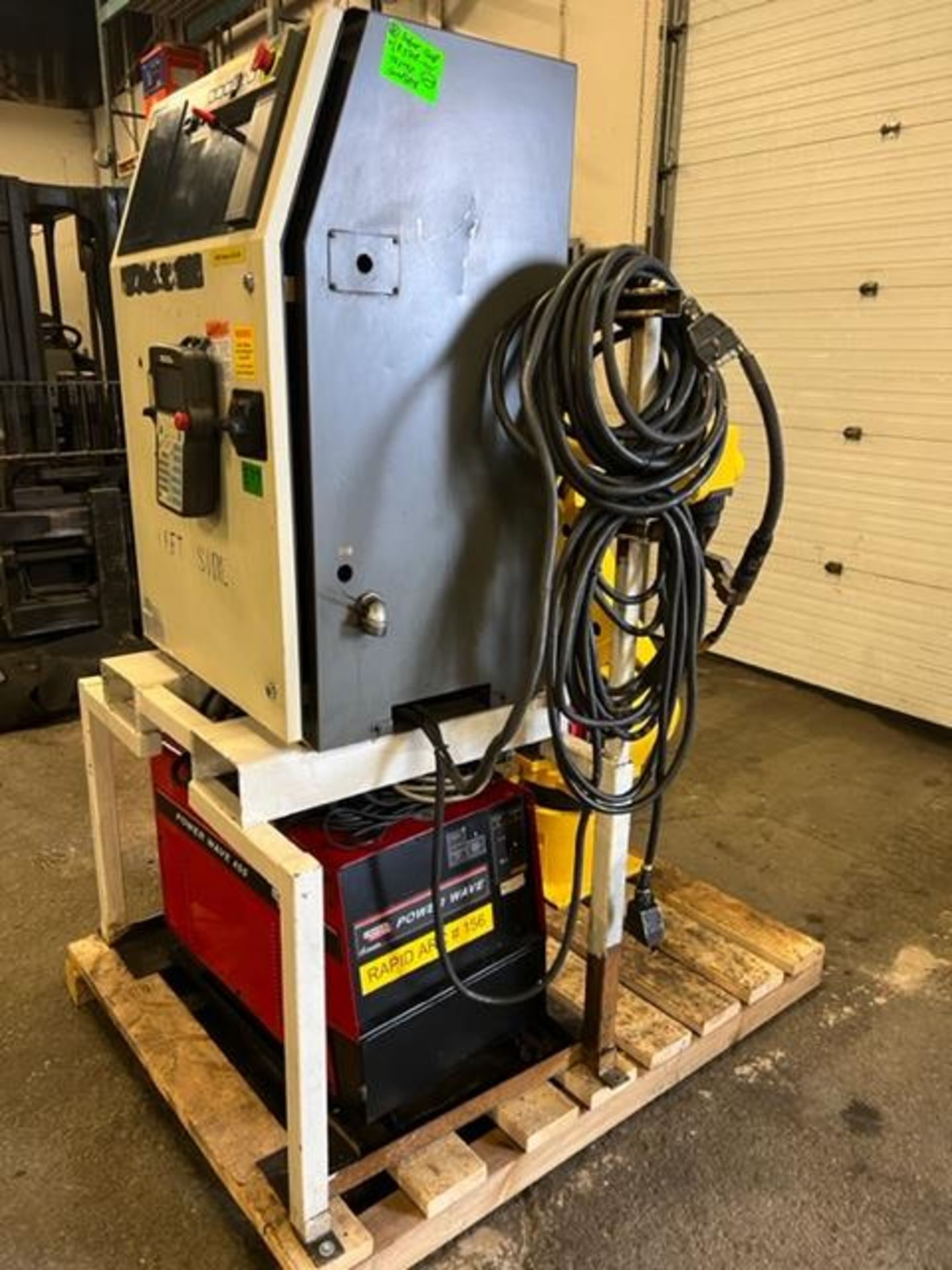 MINT Fanuc Arcmate 120iB Welding Robot with RJ3iB Controller WITH wire feeder, COMPLETE & TESTED - Image 2 of 4