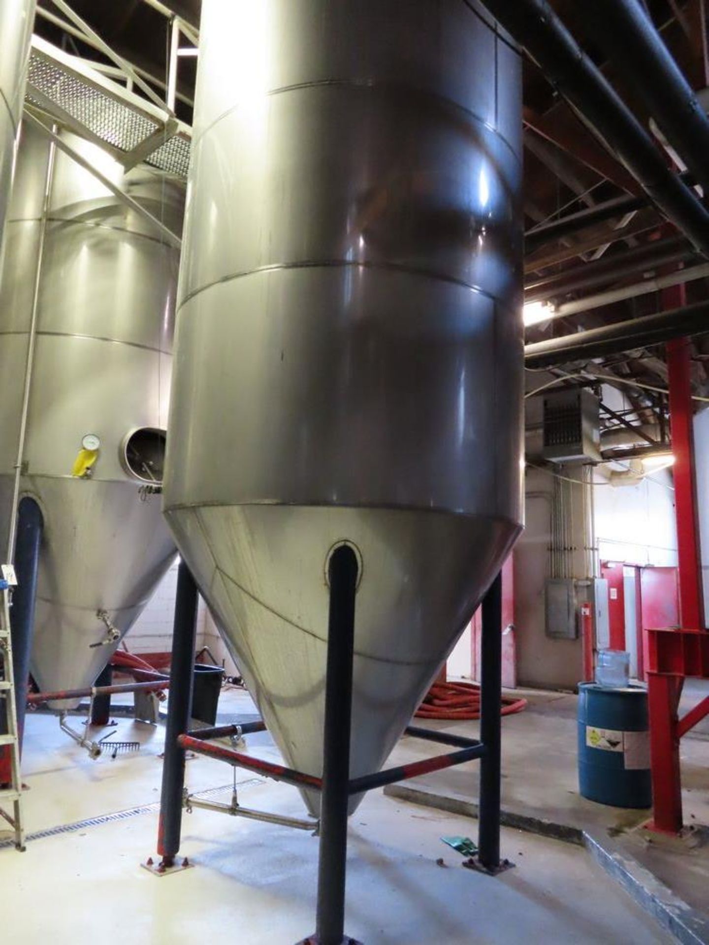 Santa Rosa Approx. 50+ BBL Beer fermentor. - Image 2 of 4