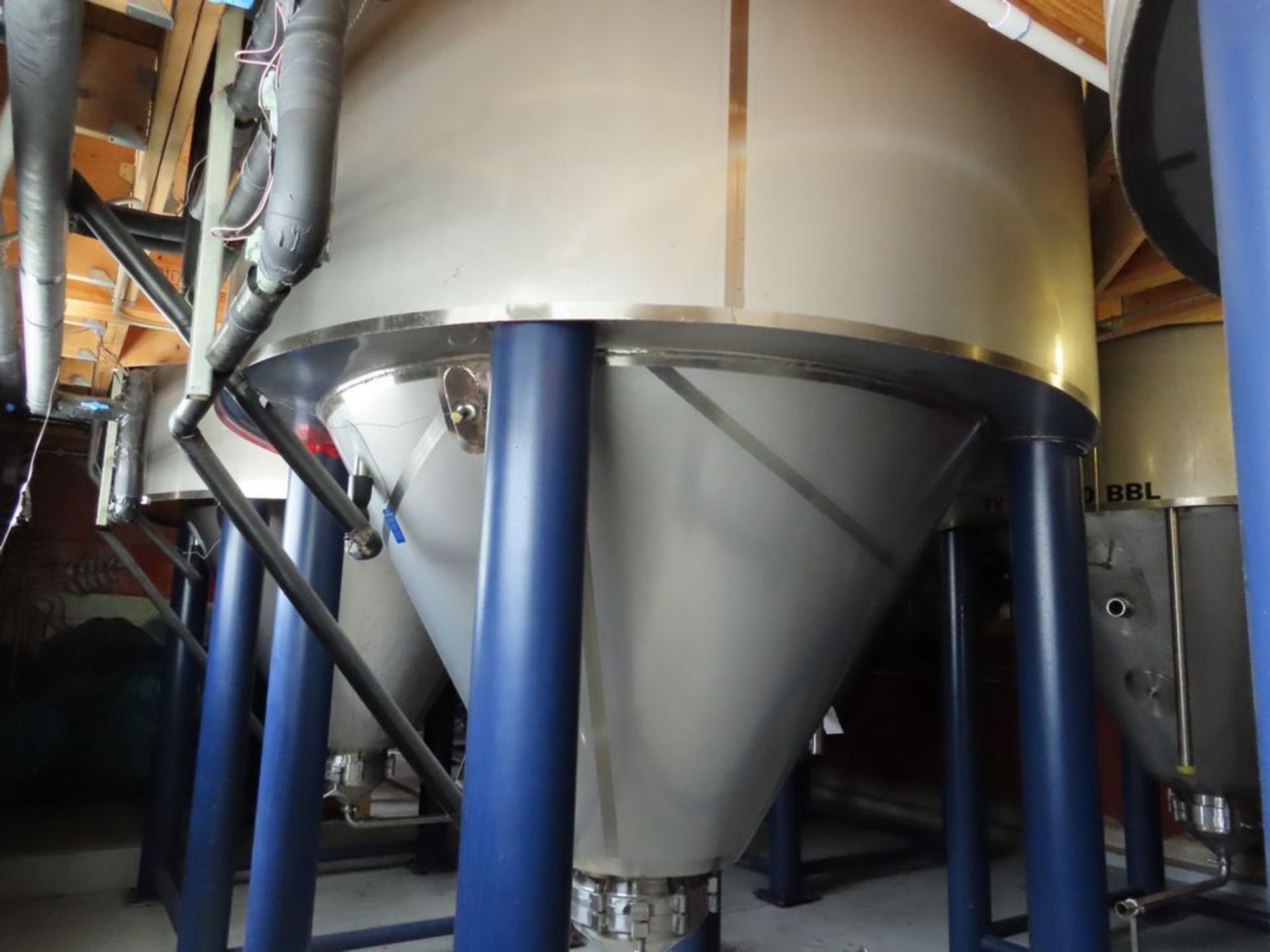 Mueller 300 BBL, Model F, Beer fermentor - Image 2 of 4